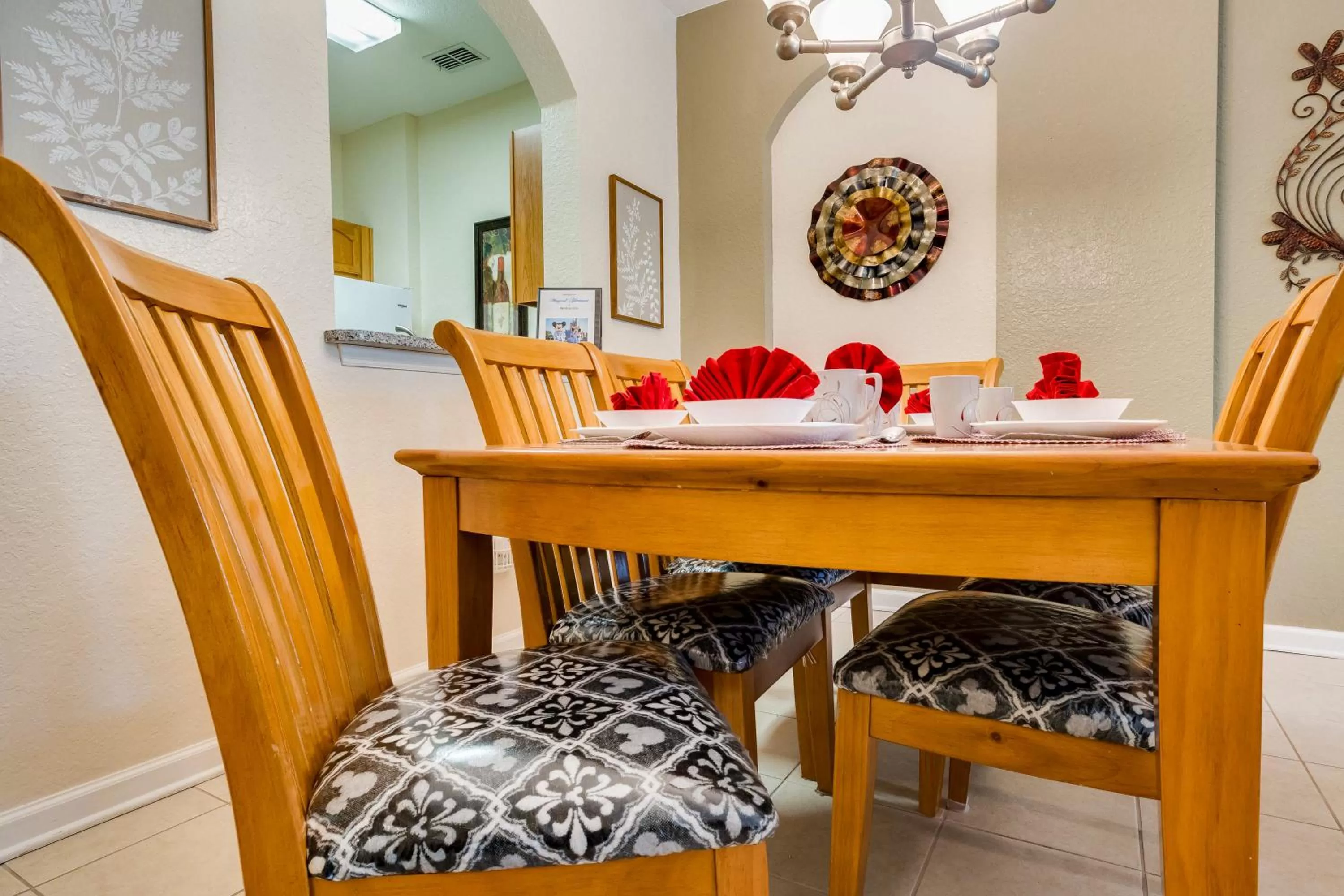 Dining area in Magical Adventure Condo w Waterpark near Disney No Resort Fees