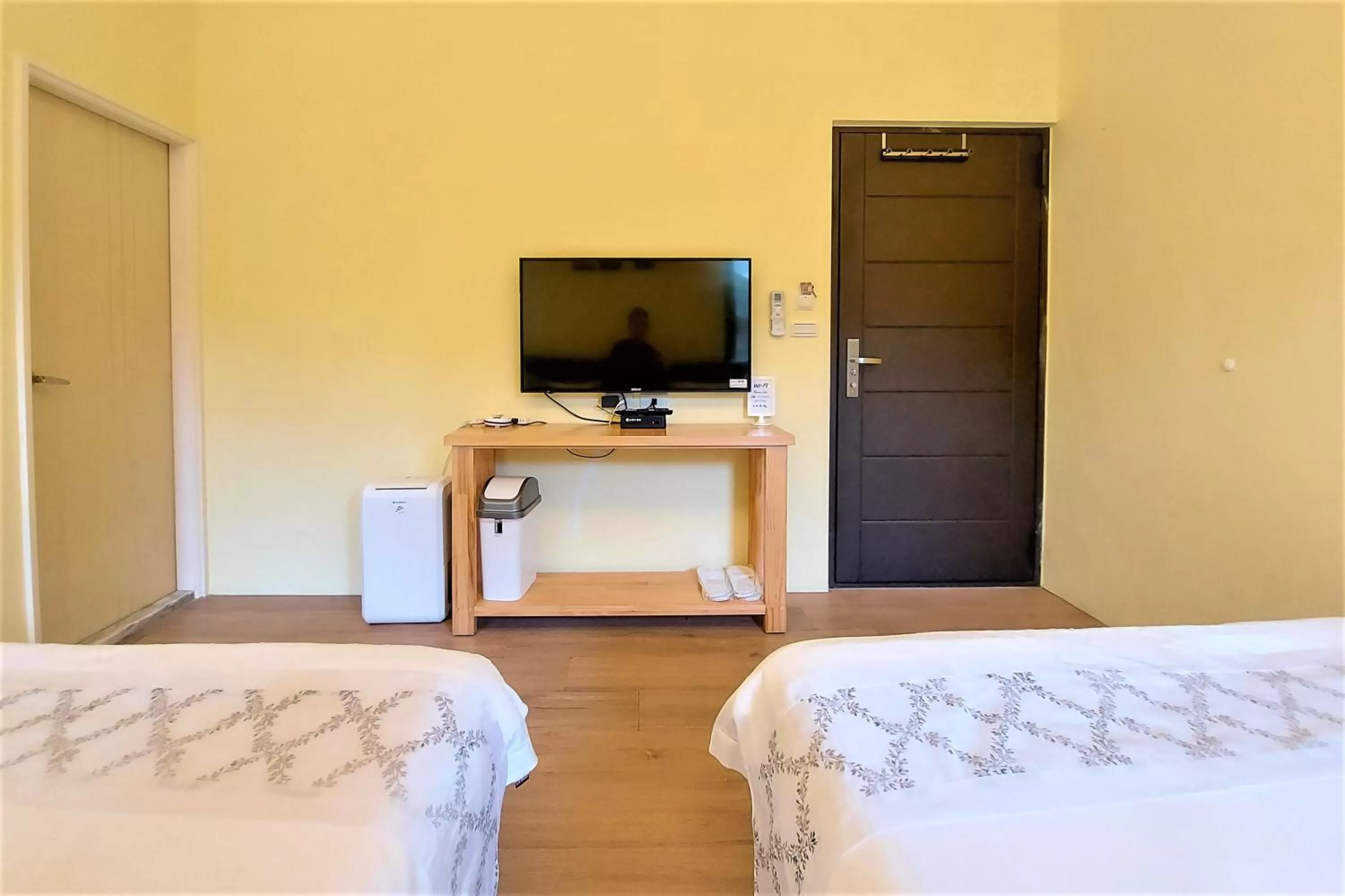 Bedroom, Bed in Dosun B&B