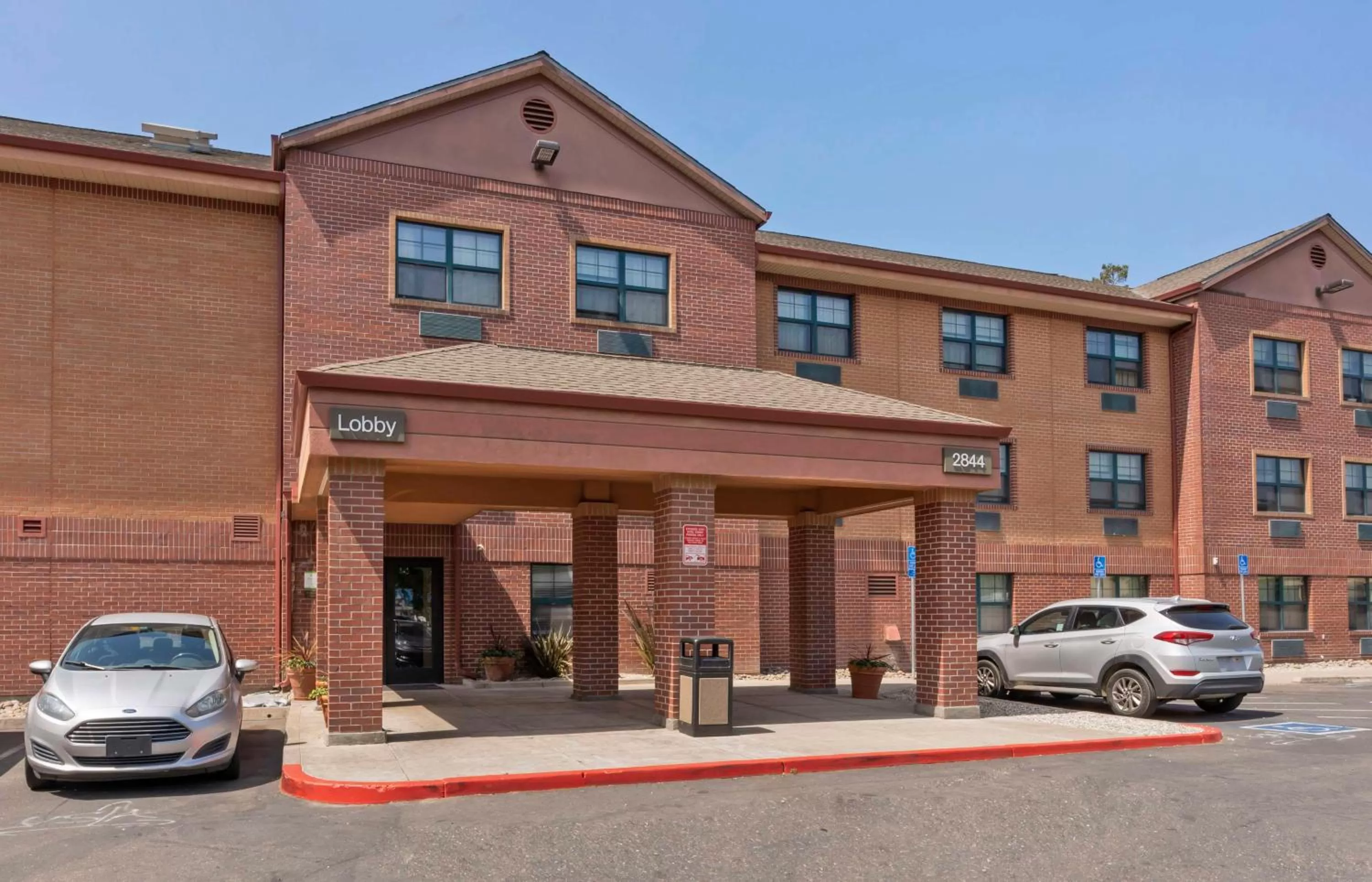 Property building in Extended Stay America Suites - Stockton - March Lane