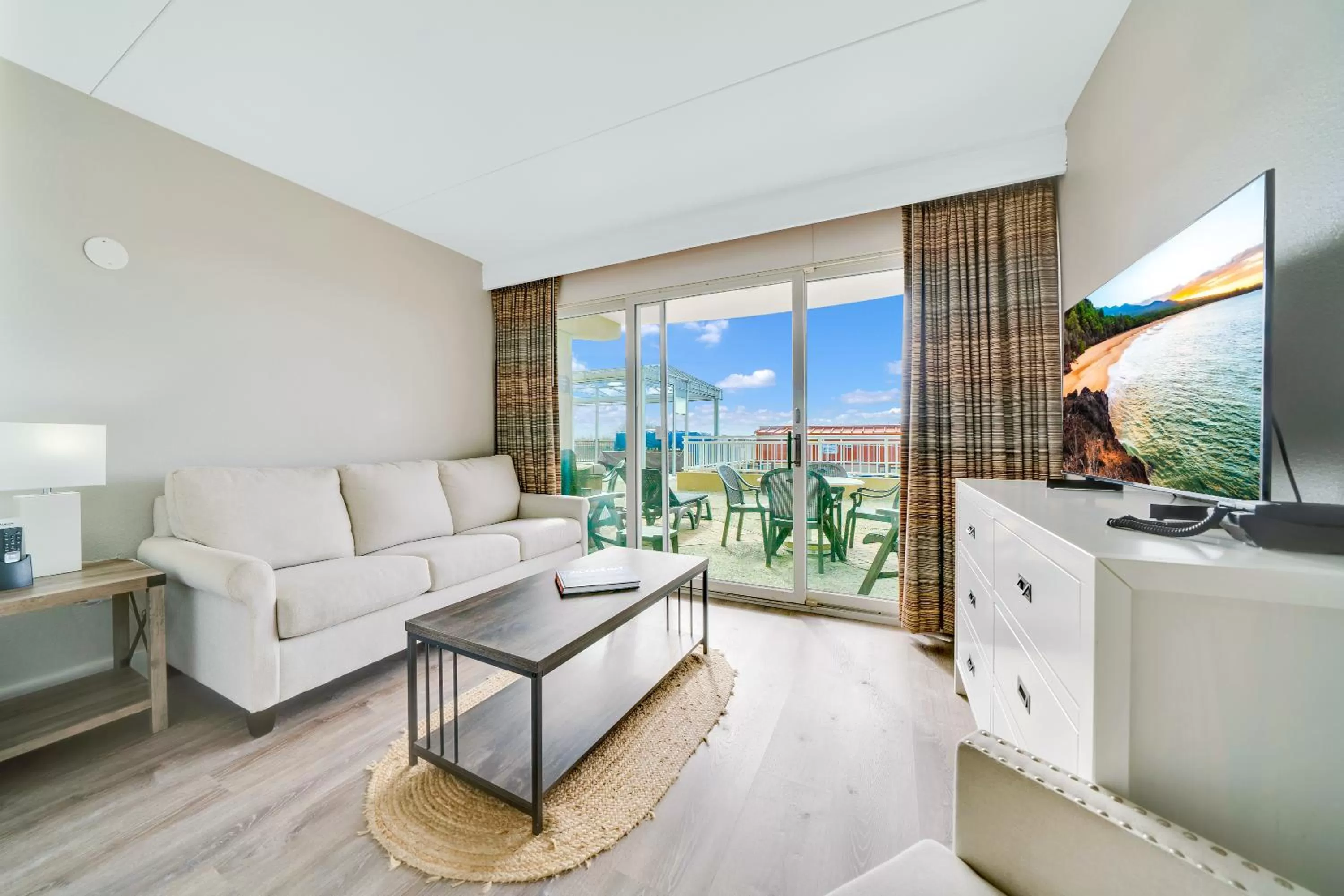 Montreal Beach Resort