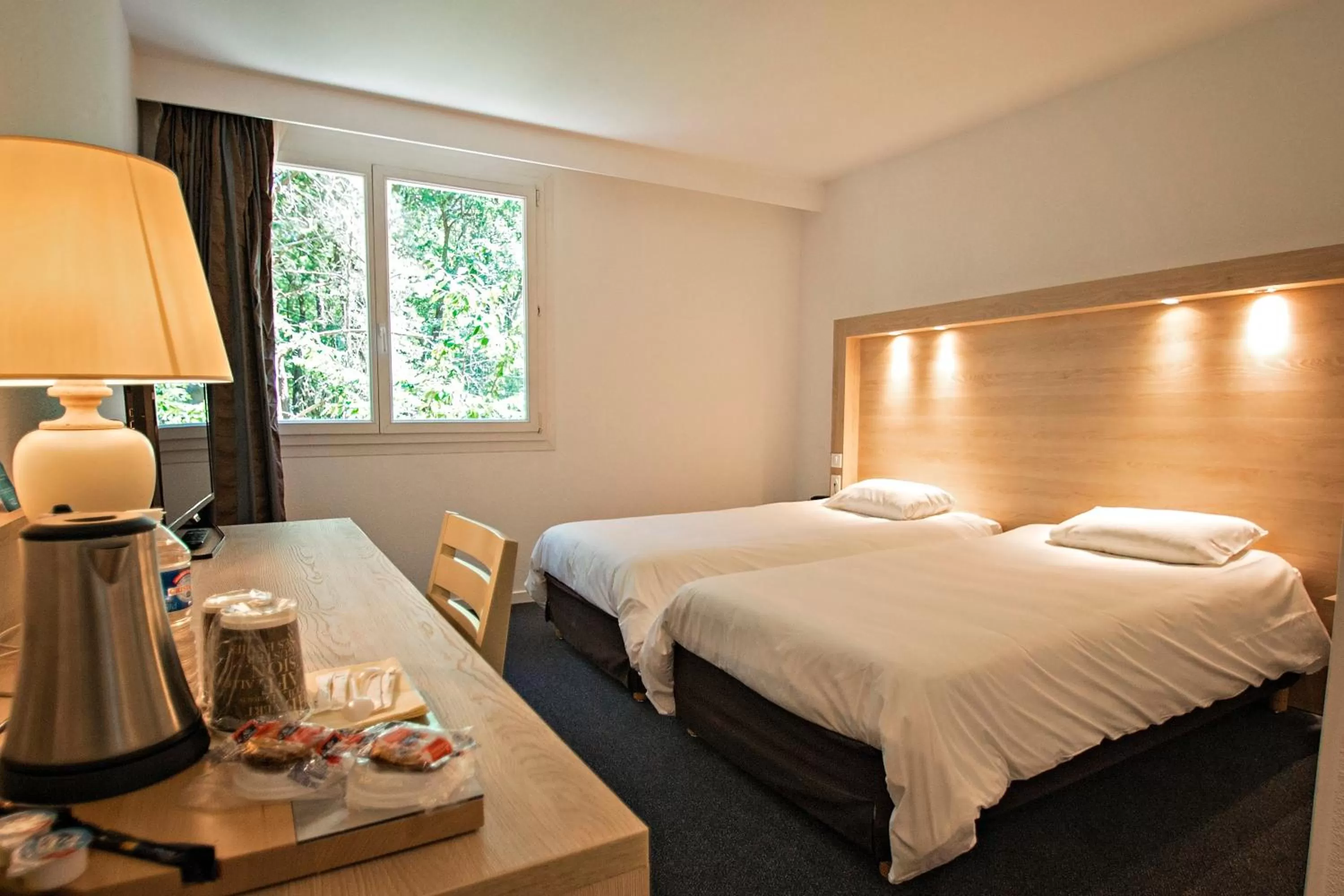 Bed in Kyriad Nemours