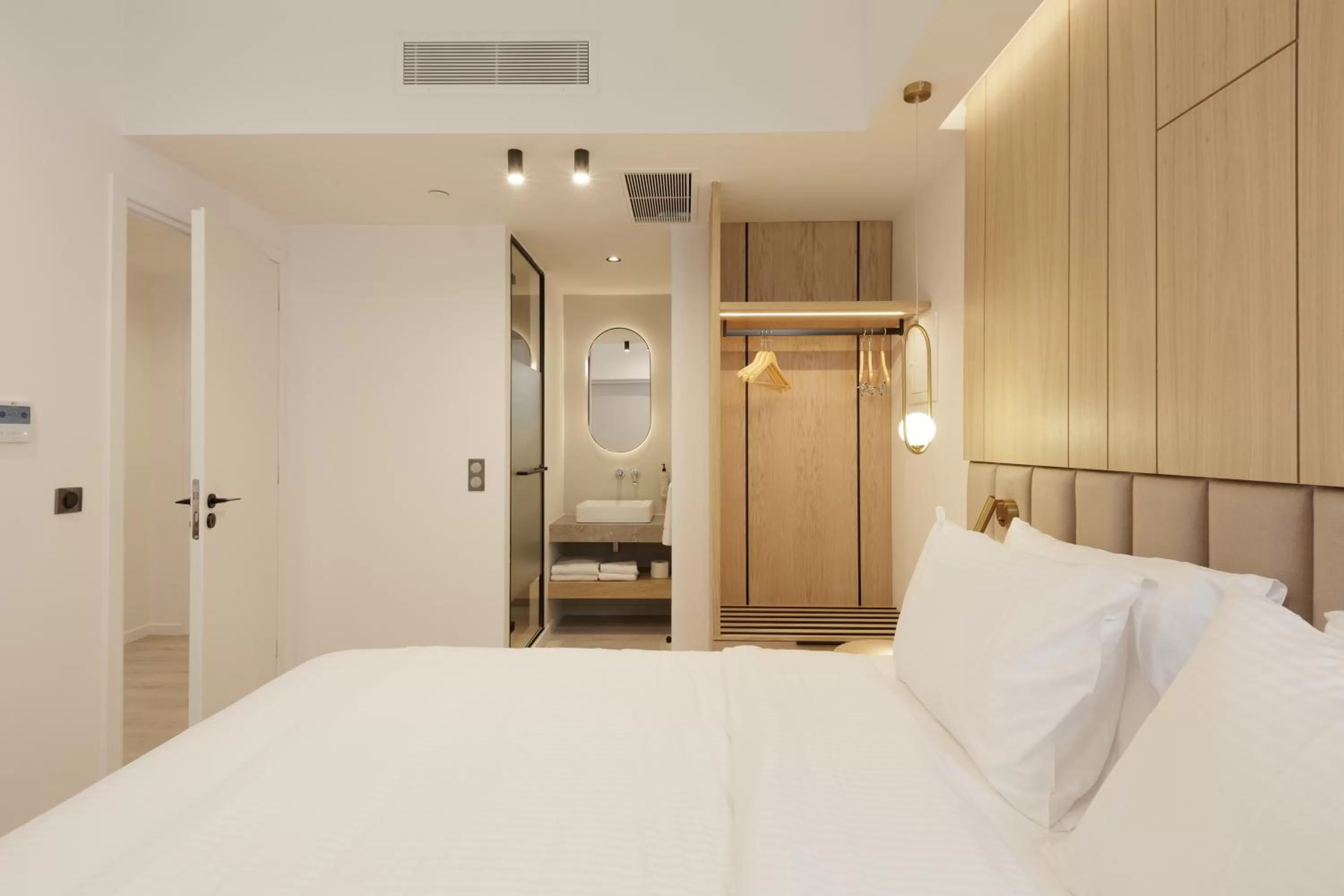 Bed in Hilton Garden Inn Athens Syggrou Avenue