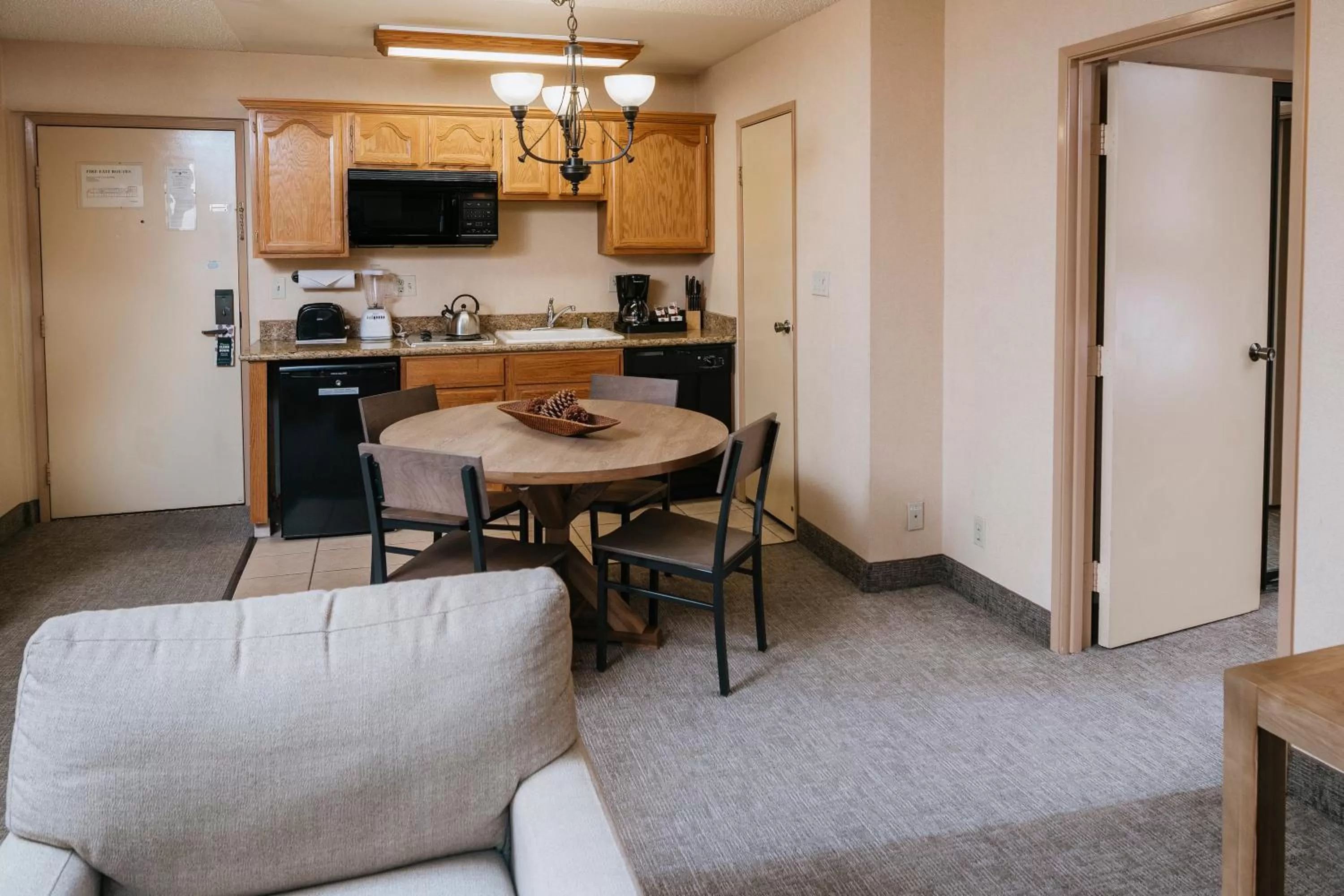 Kitchen or kitchenette in Mammoth Mountain Inn