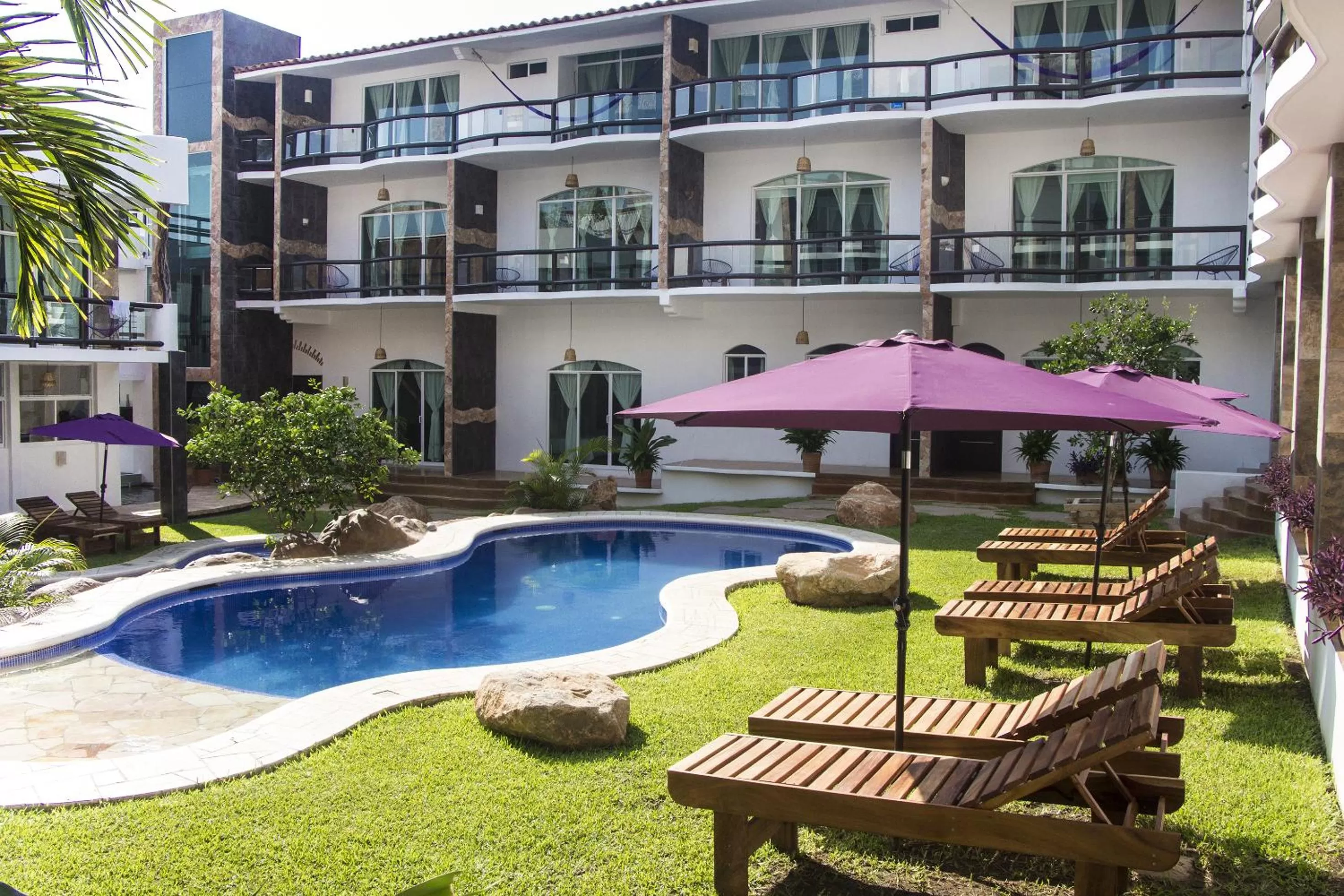 Swimming pool in Hotel Rockaway