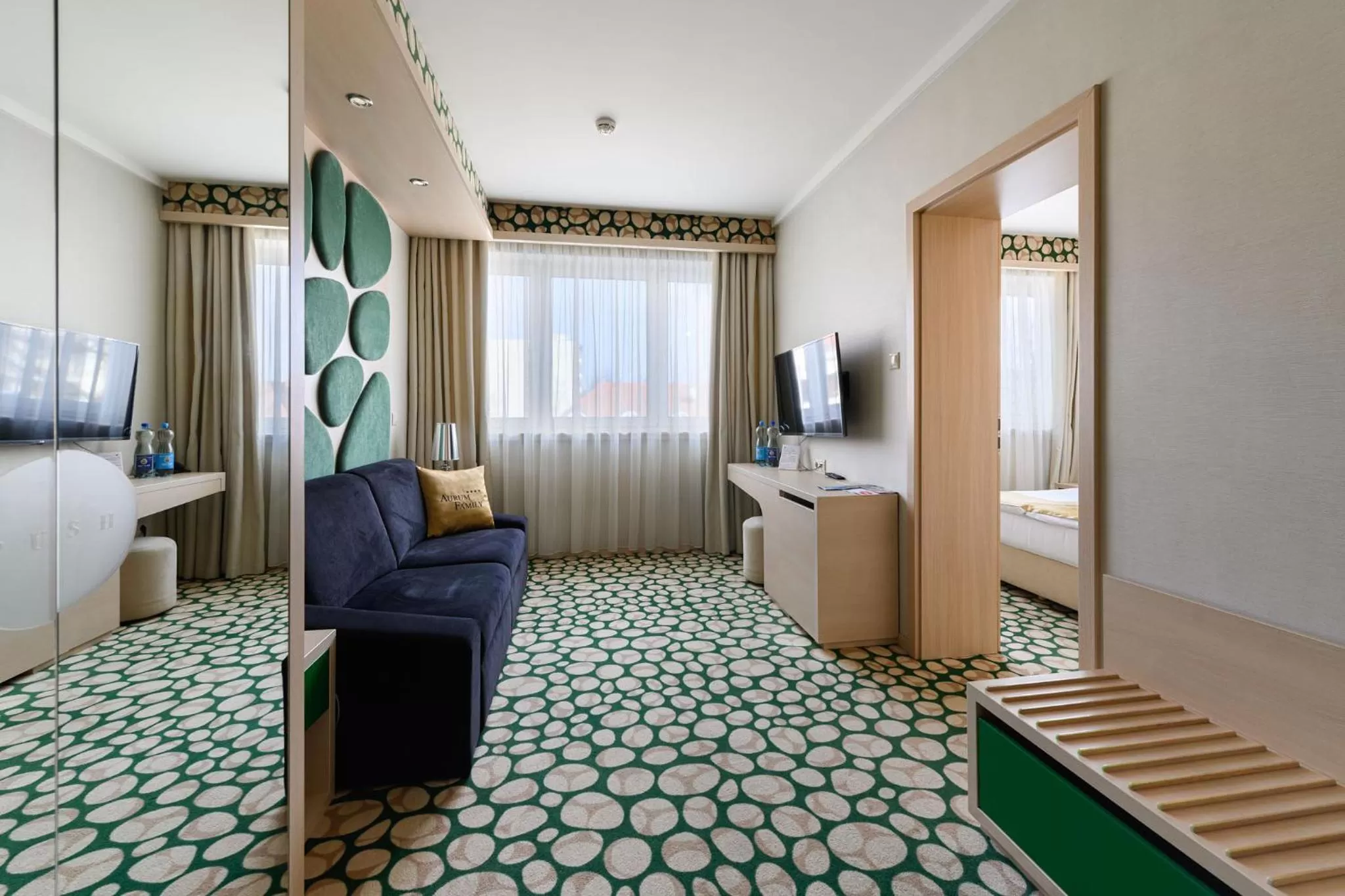 Photo of the whole room in Hotel Aurum Family "A"