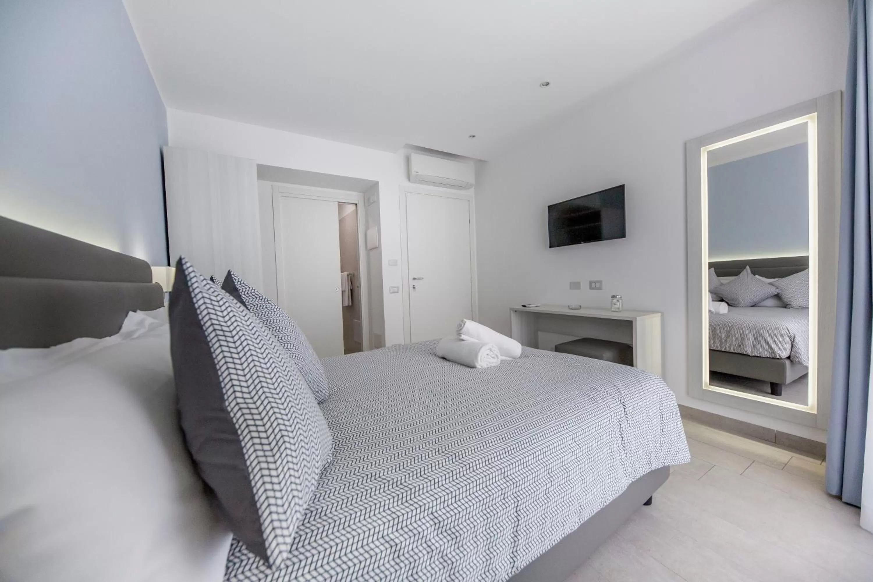 Bed in Ossuna Bay Hotel Boutique