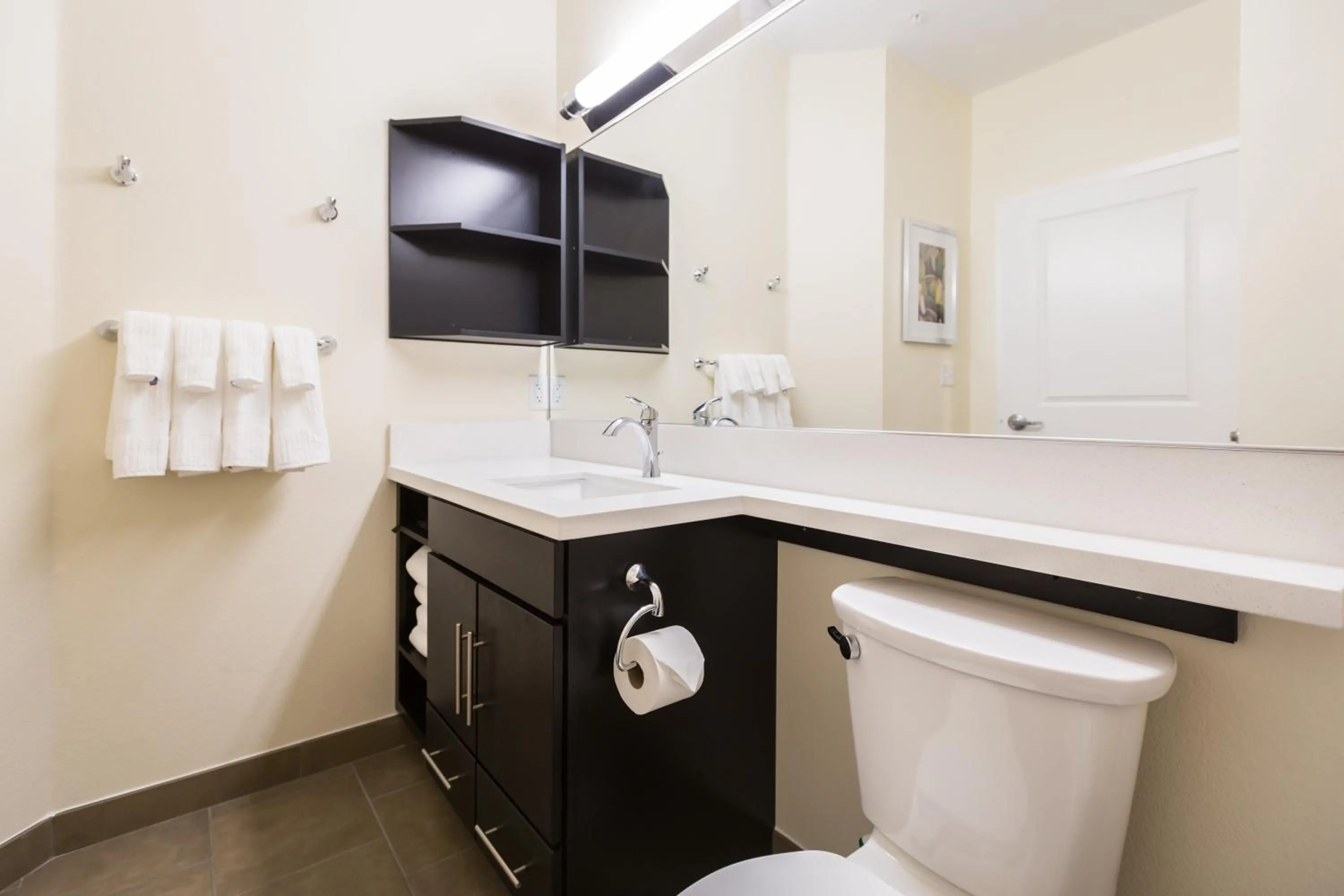 Bathroom in Candlewood Suites - Buda - Austin SW by IHG