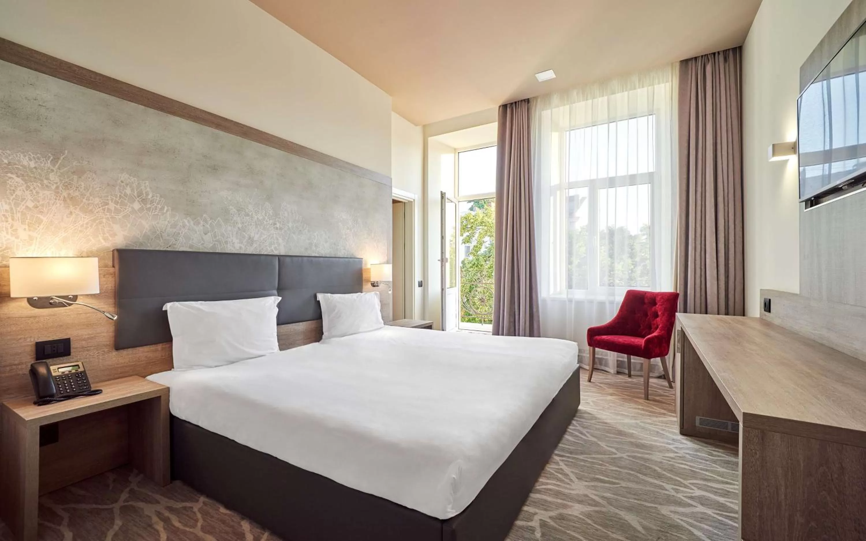 Bedroom in Radisson Hotel City Centre Odesa