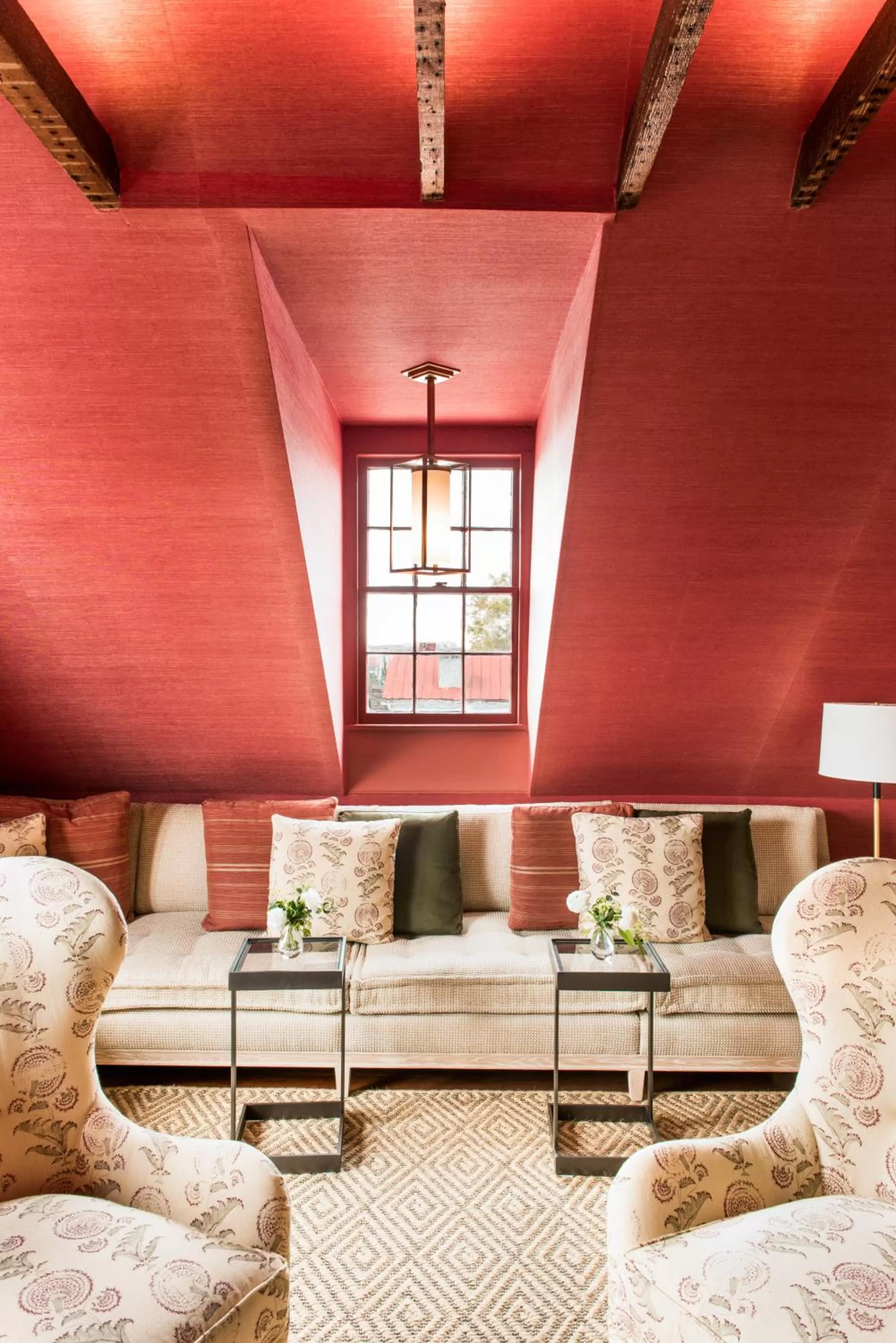 Library in 86 Cannon Charleston - Adults Only