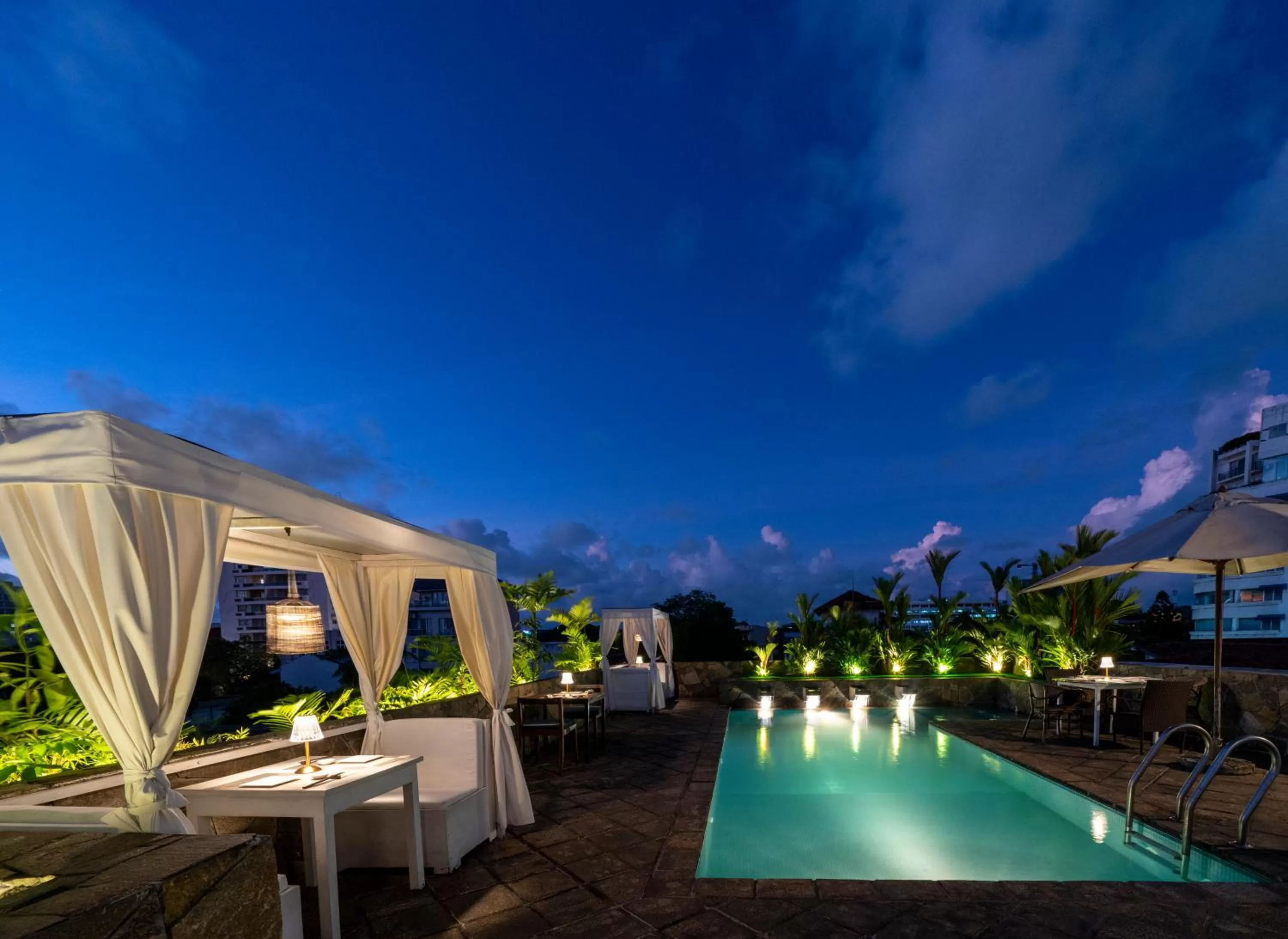 Swimming pool in Zylan Colombo