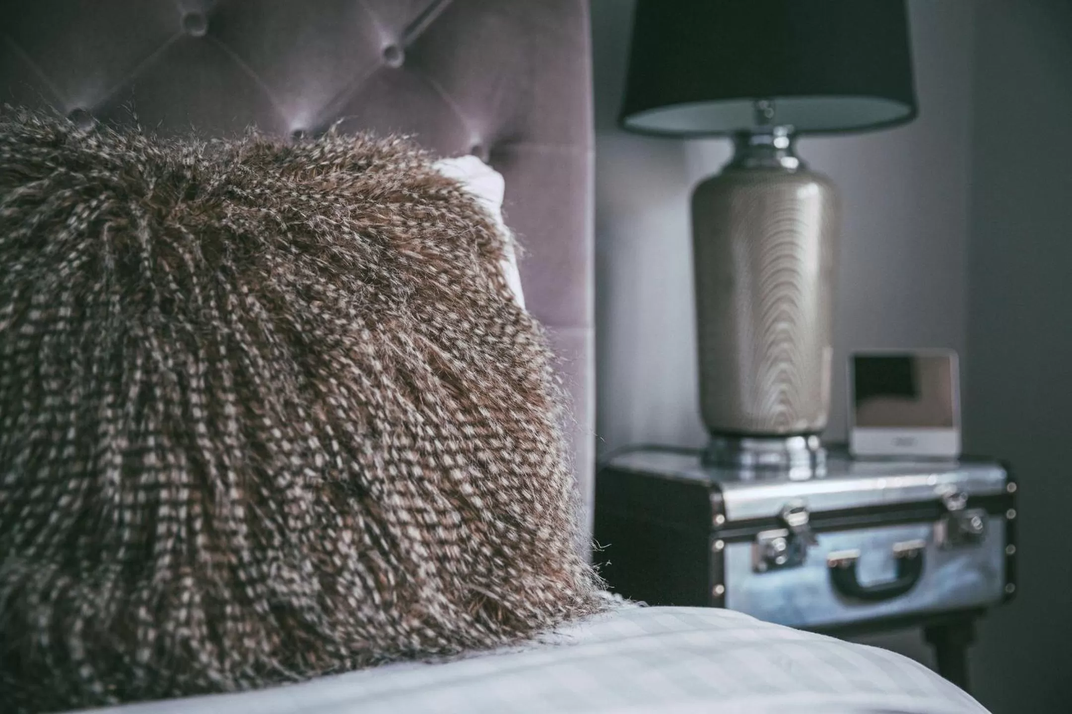 Bed in Rose & Crown Inn