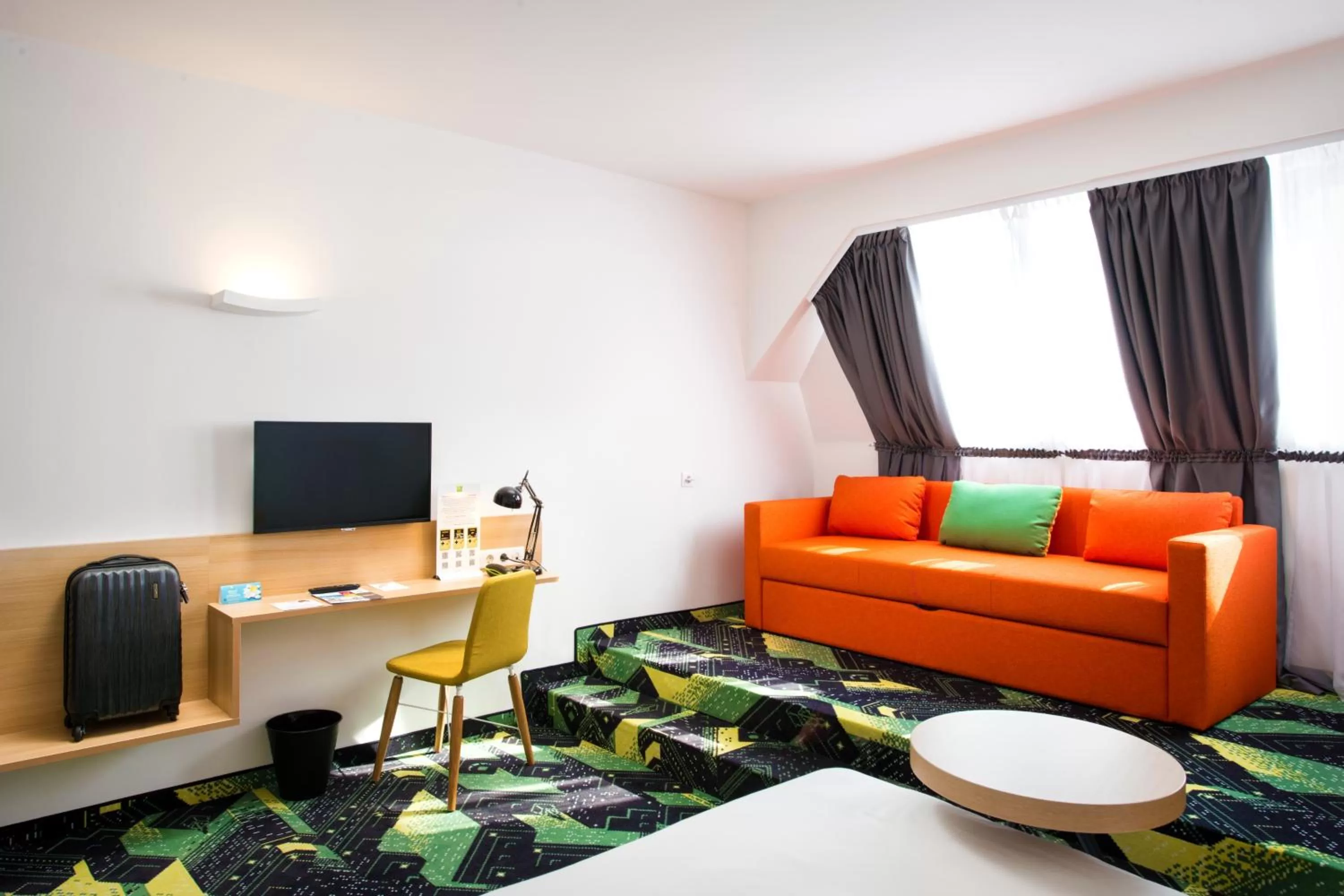 Bedroom in Ibis Styles Budapest Center