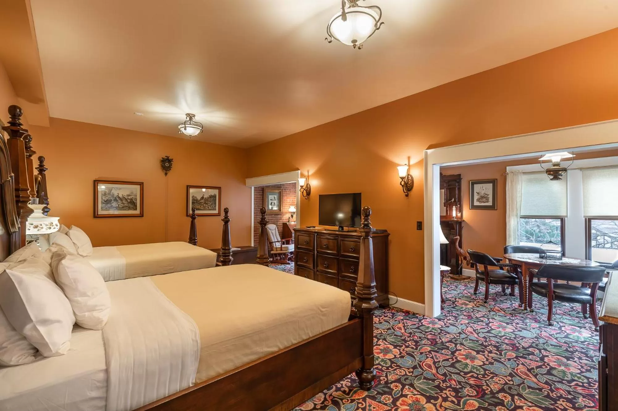 Photo of the whole room, Bed in Steele Mansion Inn & Gathering Hub