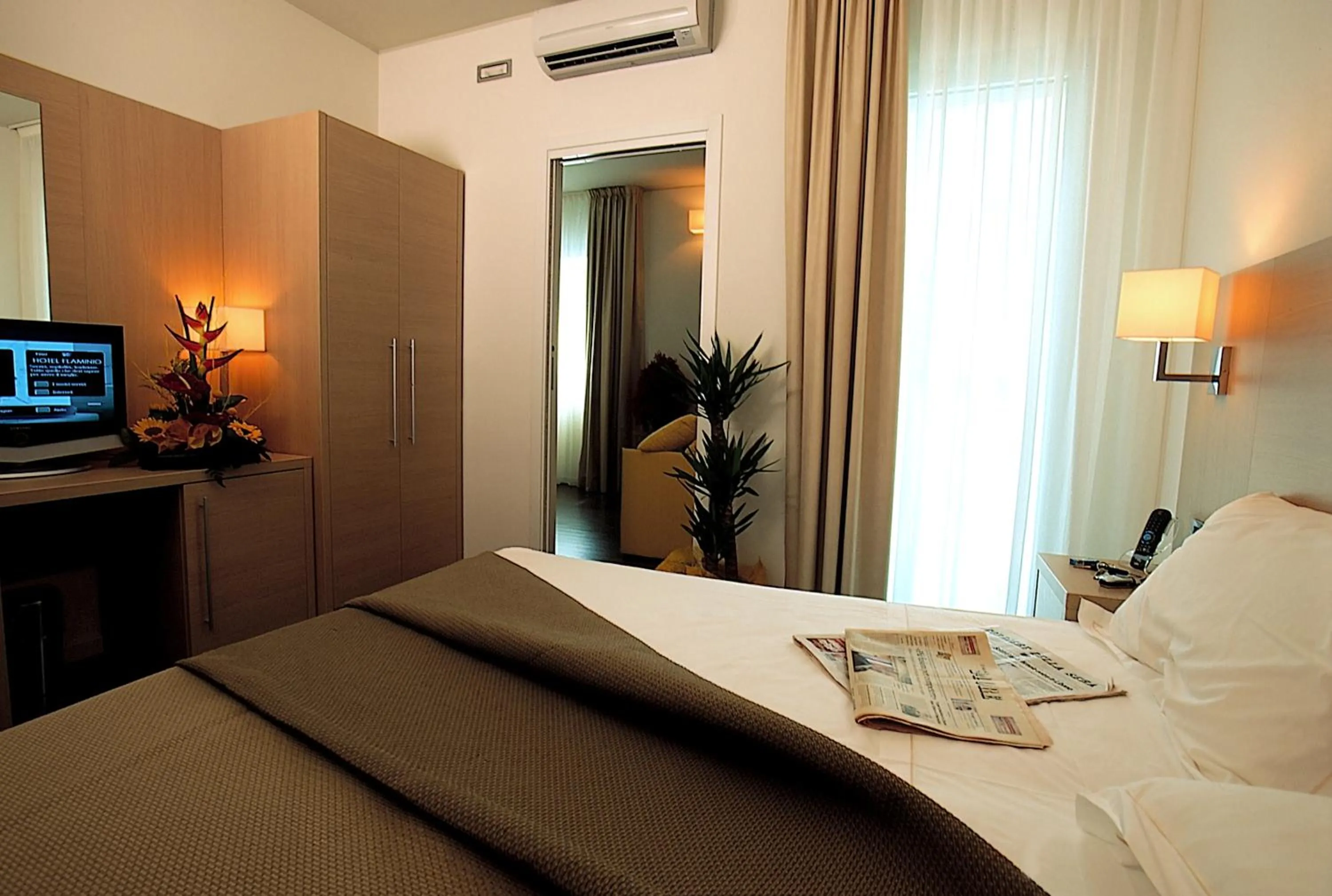 Bedroom, Bed in Hotel Baia Flaminia