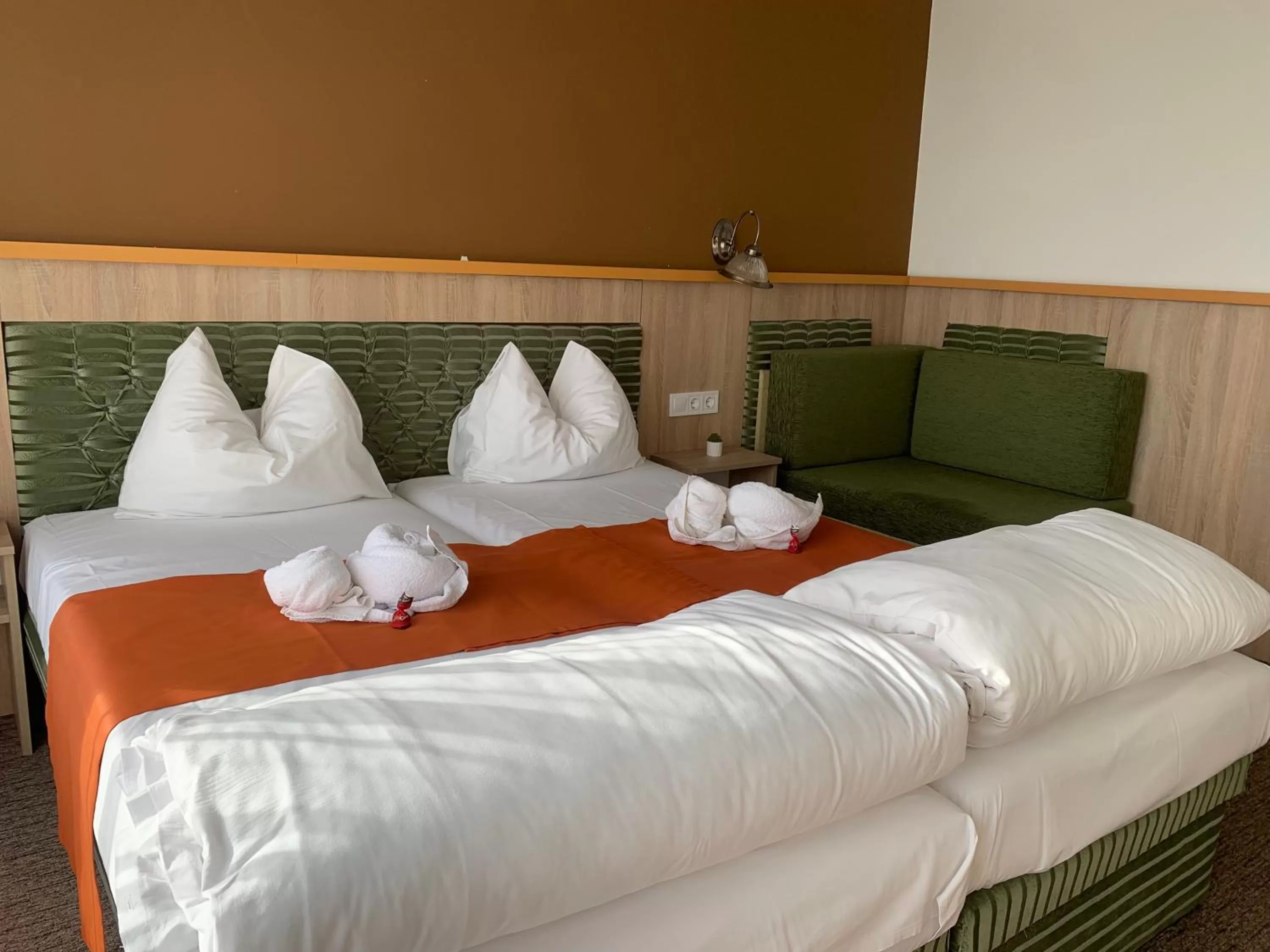 Bed in Várfal Wellness Panzió
