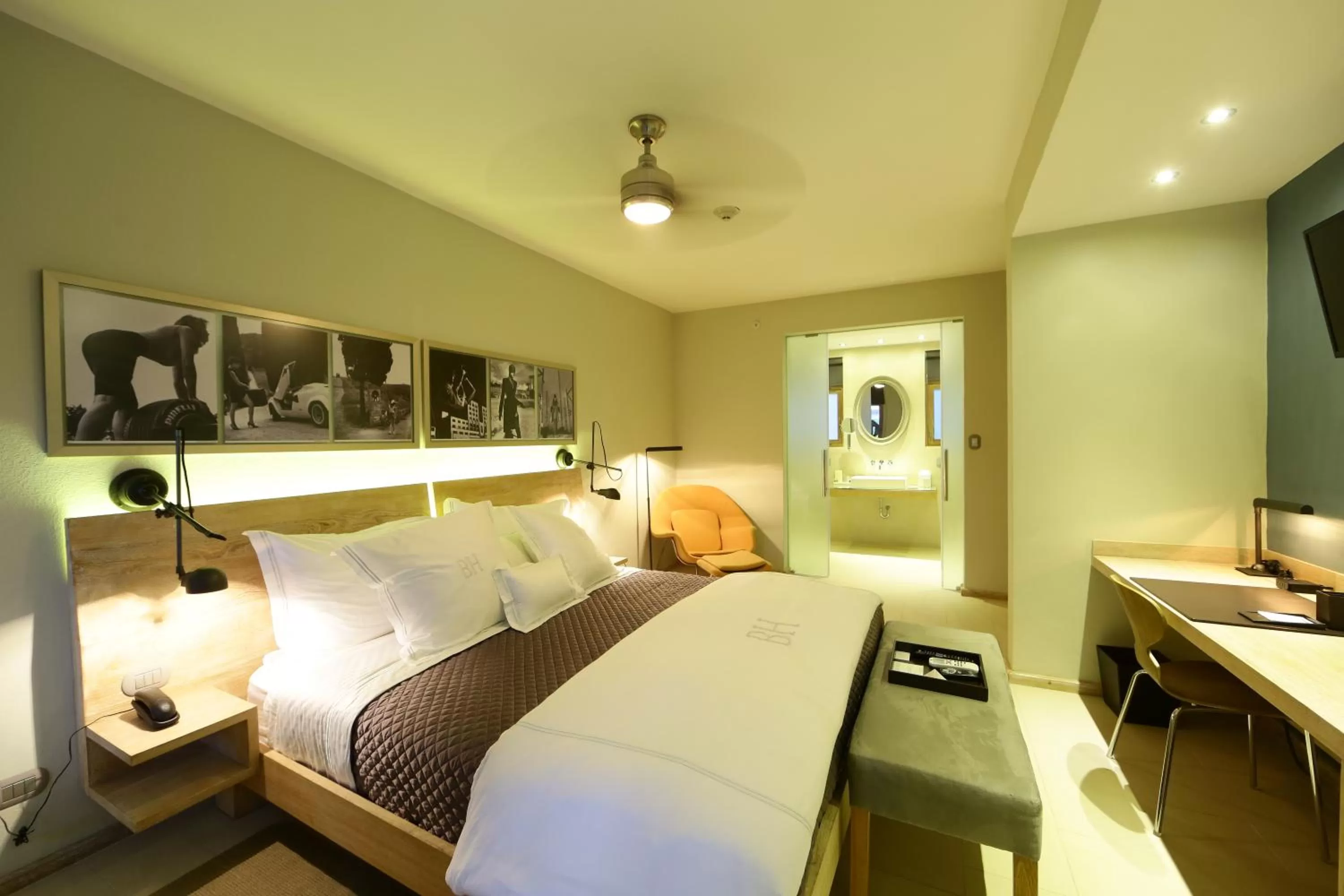 Bed in Billini Hotel, Historic Luxury