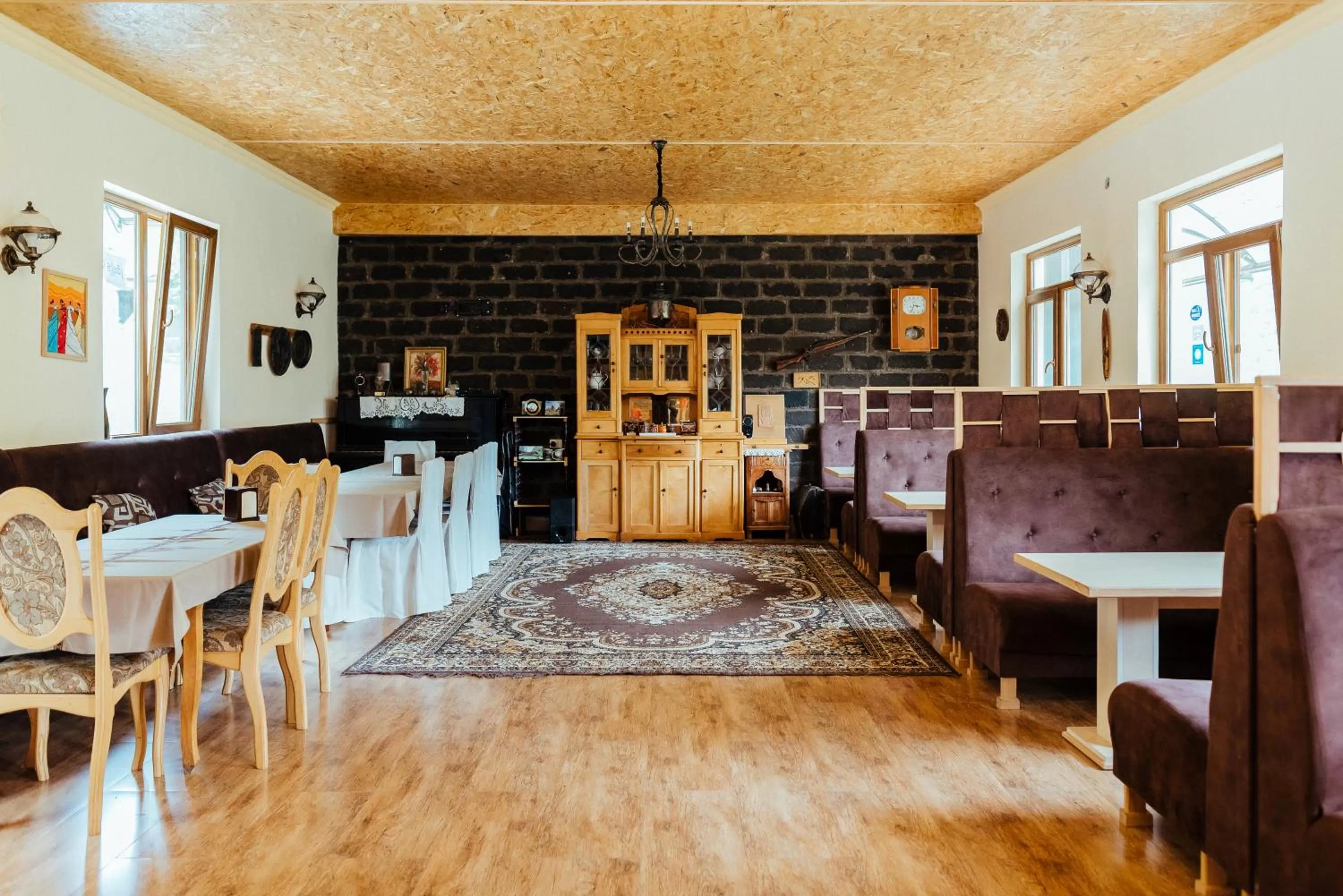 IRIS B&B in DEBED CANYON