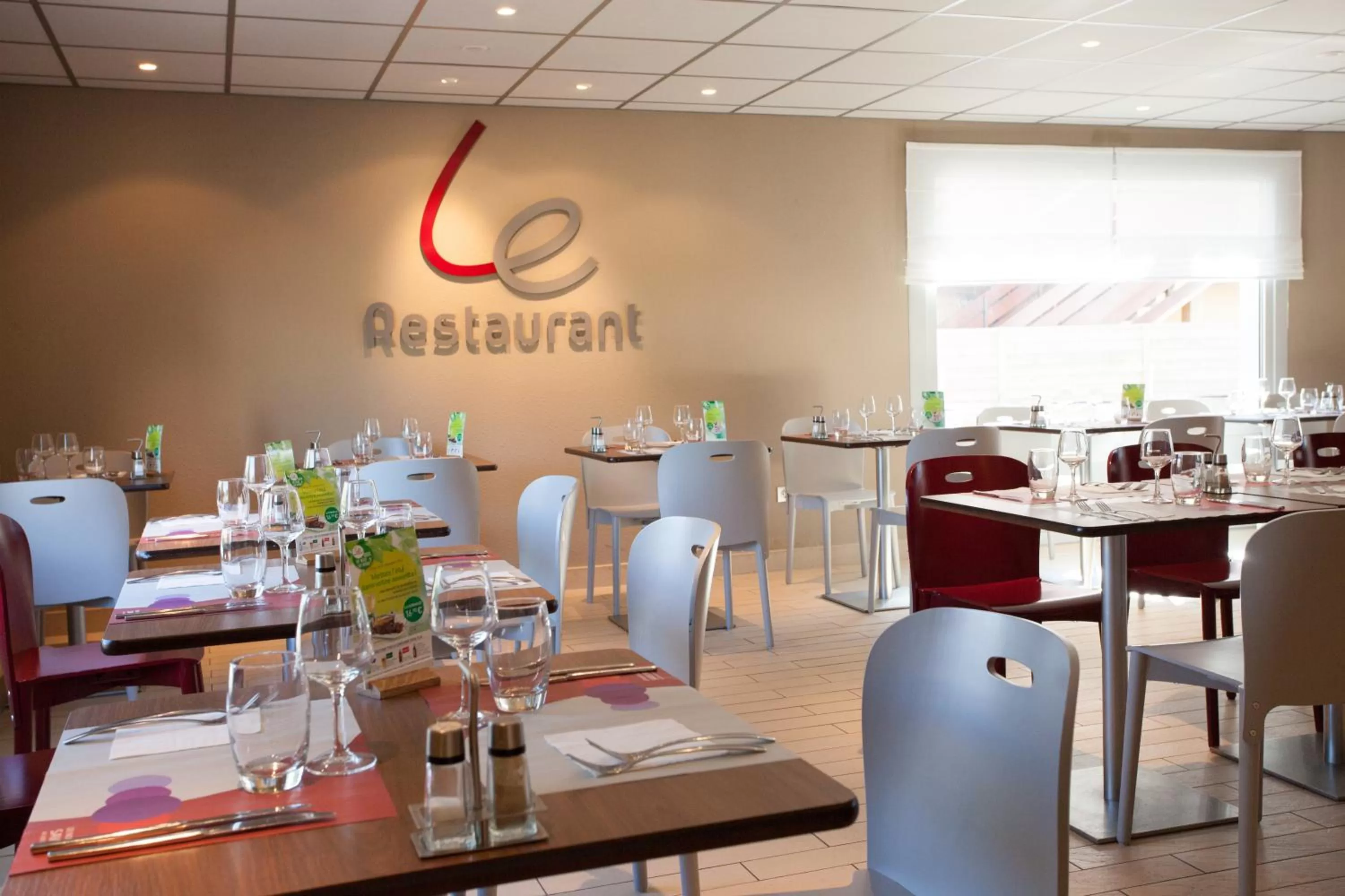 Restaurant/places to eat in Campanile Epinay sur Orge Savigny Sur Orge