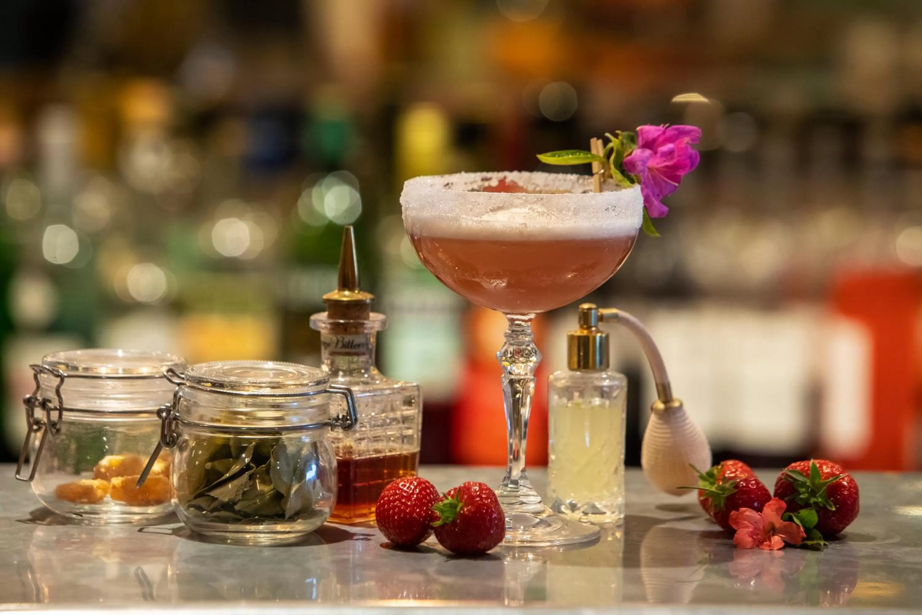 Alcoholic drinks in Cottage In The Wood