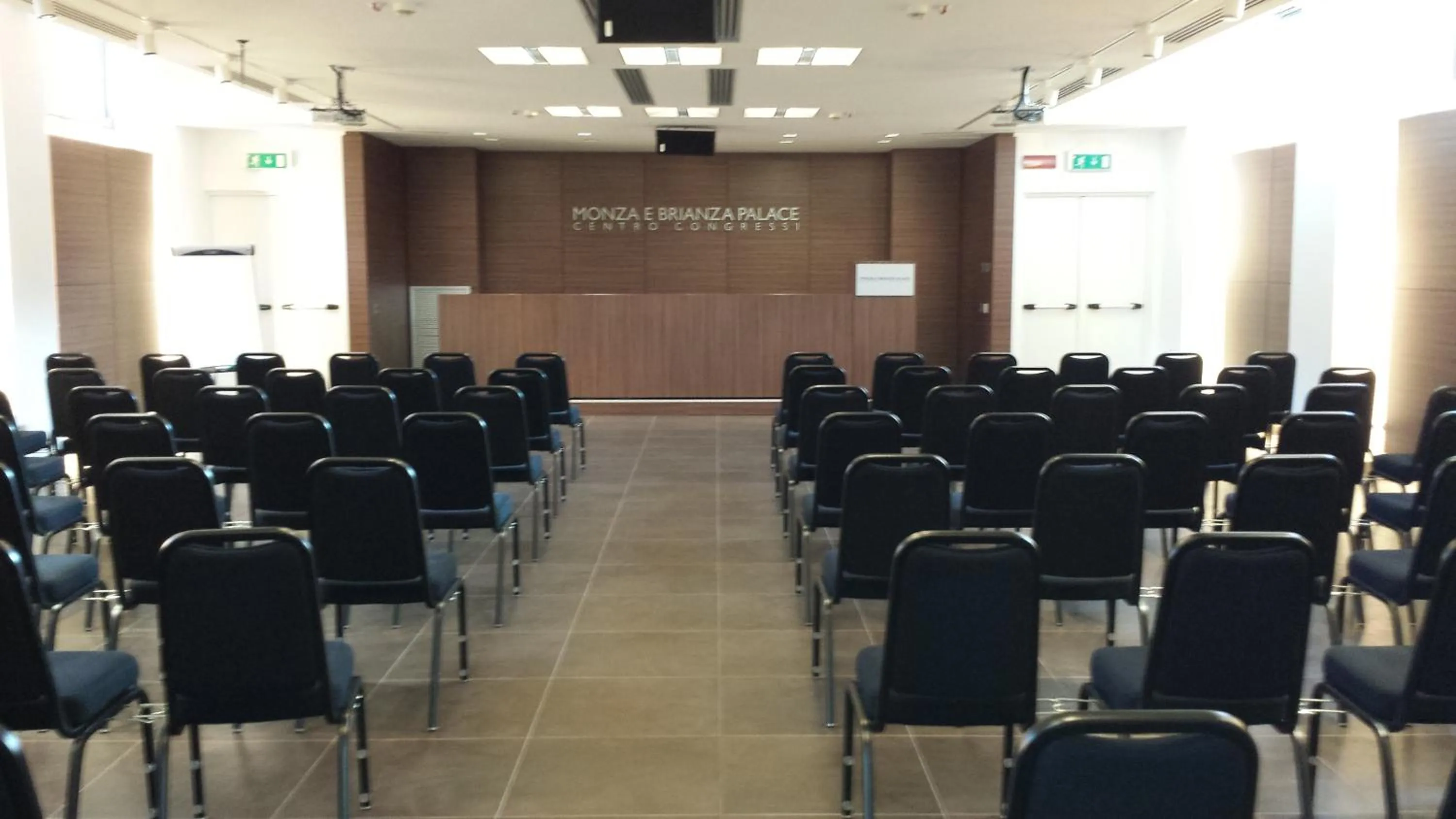 Business facilities in Best Western Plus Hotel Monza e Brianza Palace