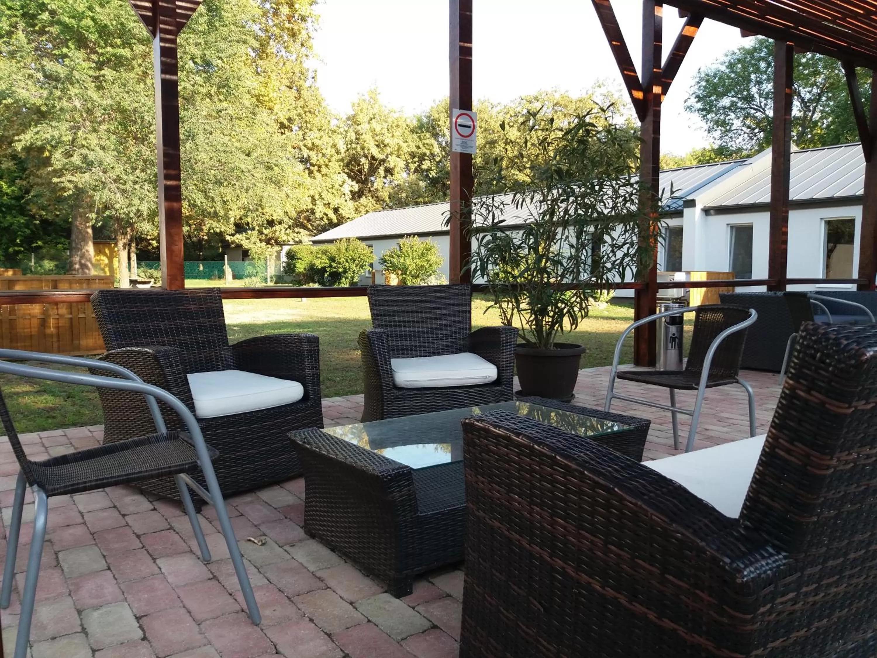 Patio in Tiszaliget Apartman és Szálló