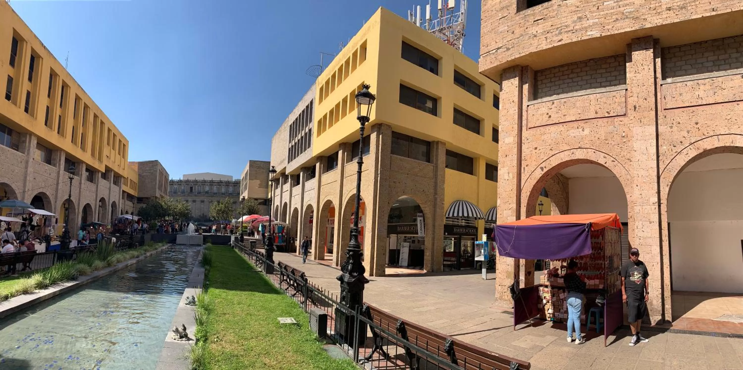 Neighbourhood in Hotel Real GDL