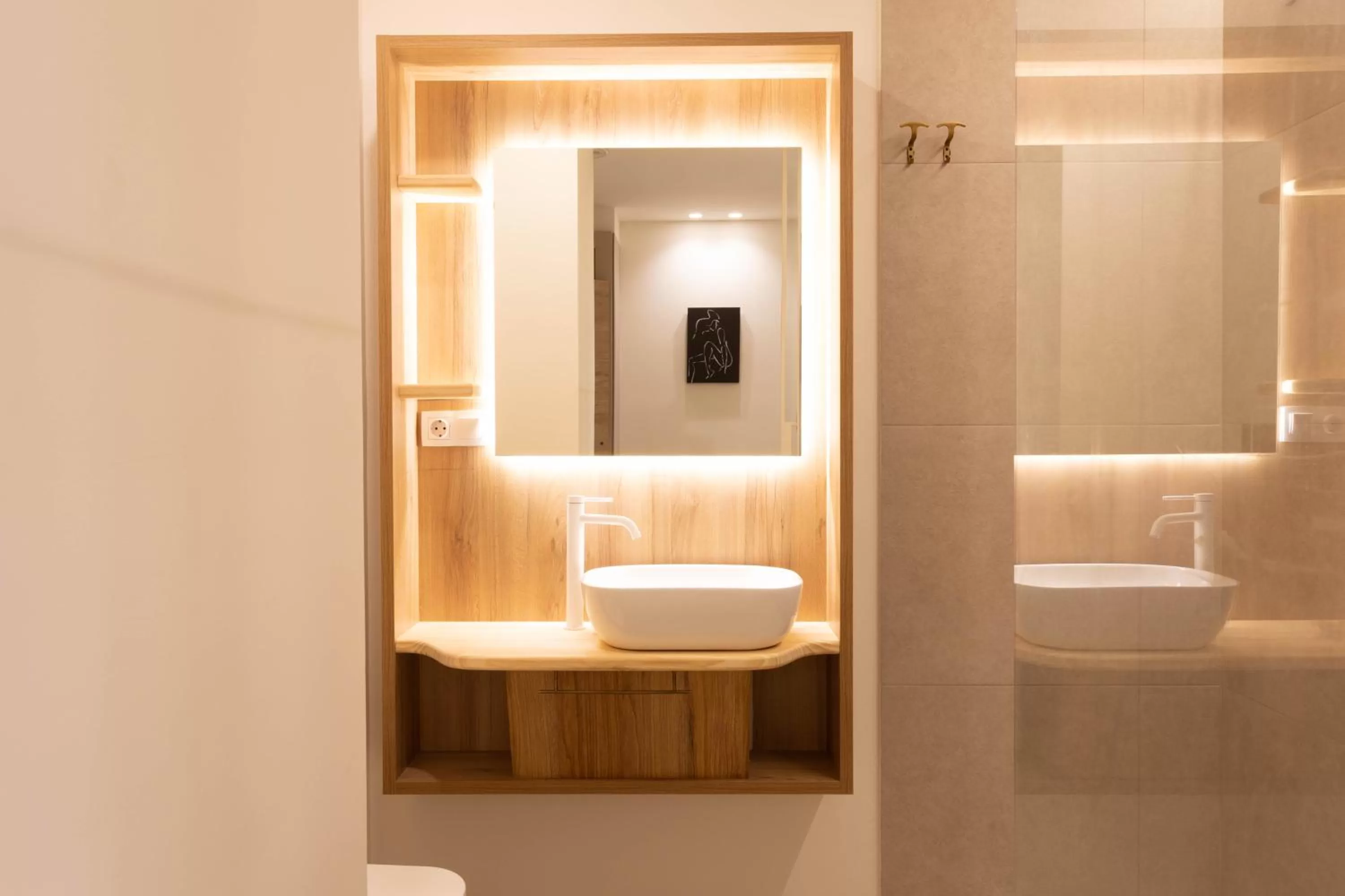 Bathroom in Reina Victoria Velázquez