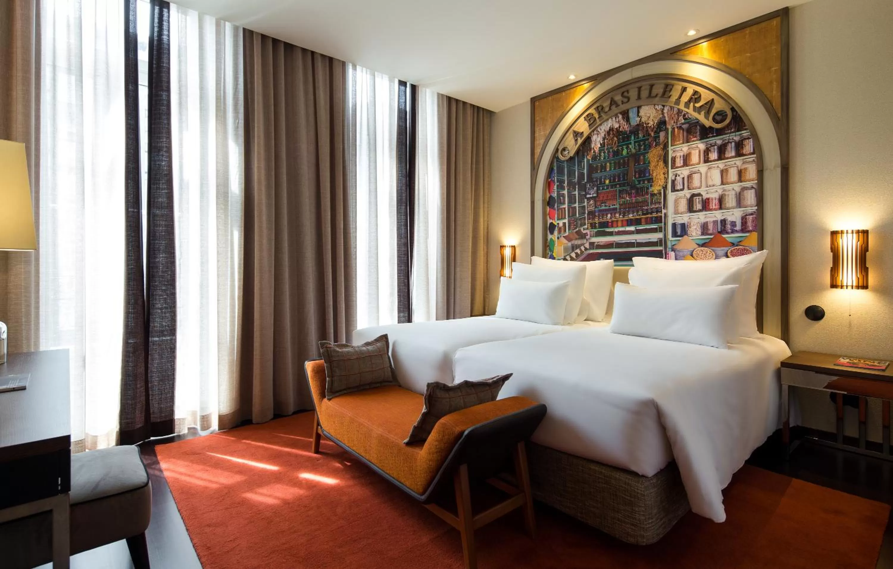 Bedroom, Bed in Pestana Porto - A Brasileira, City Center & Heritage Building