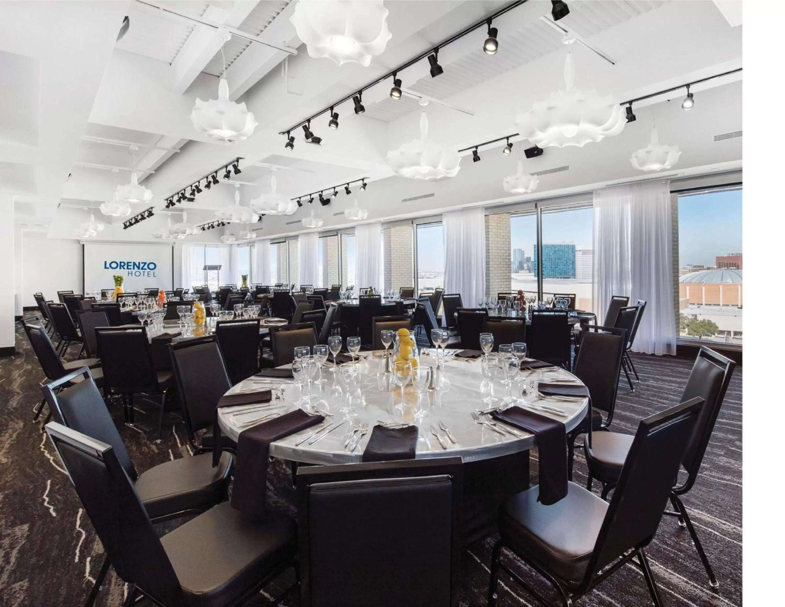 Meeting/conference room in Lorenzo Hotel Dallas, Tapestry Collection by Hilton