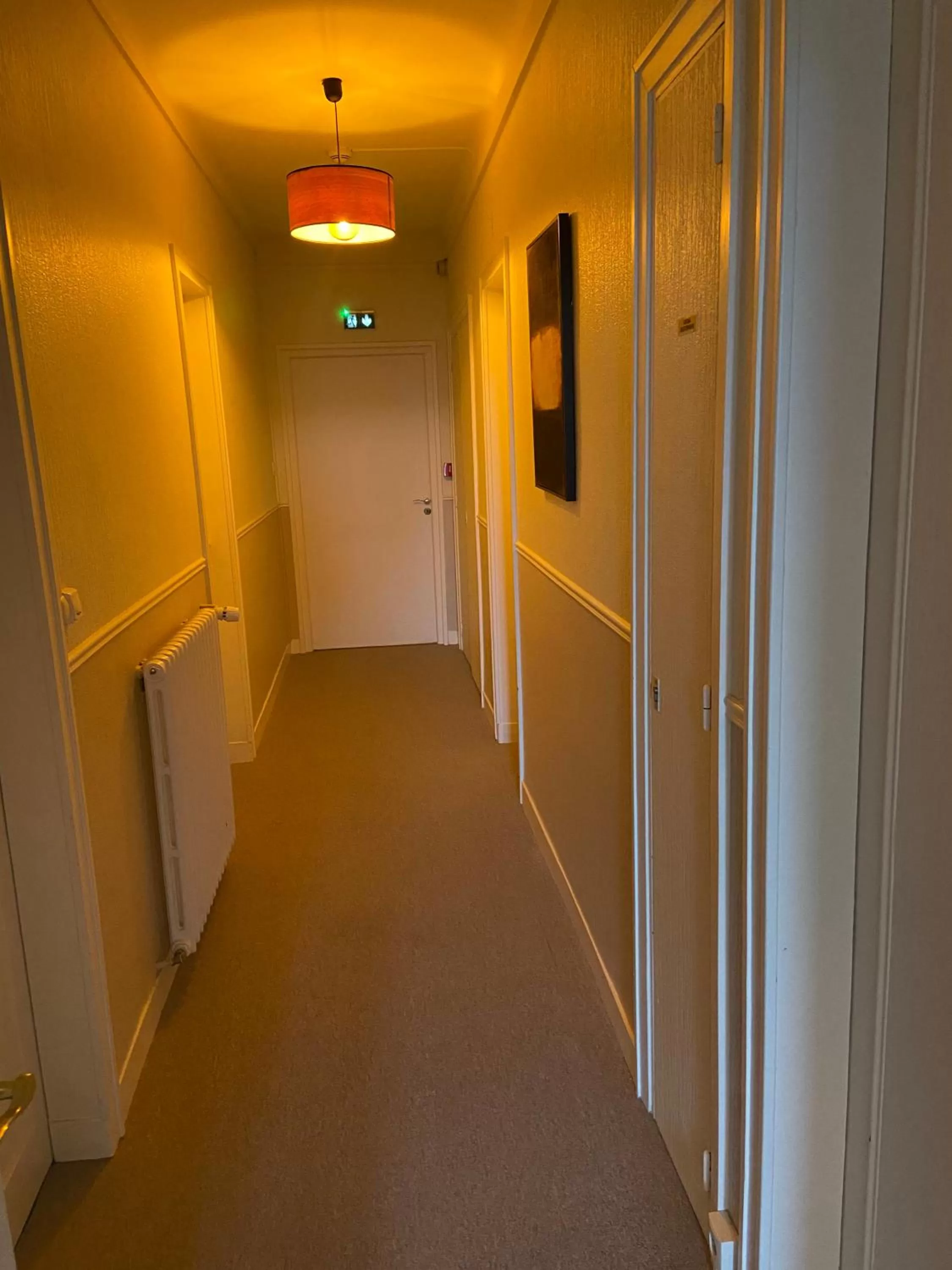 Property building in Hotel De La Poste