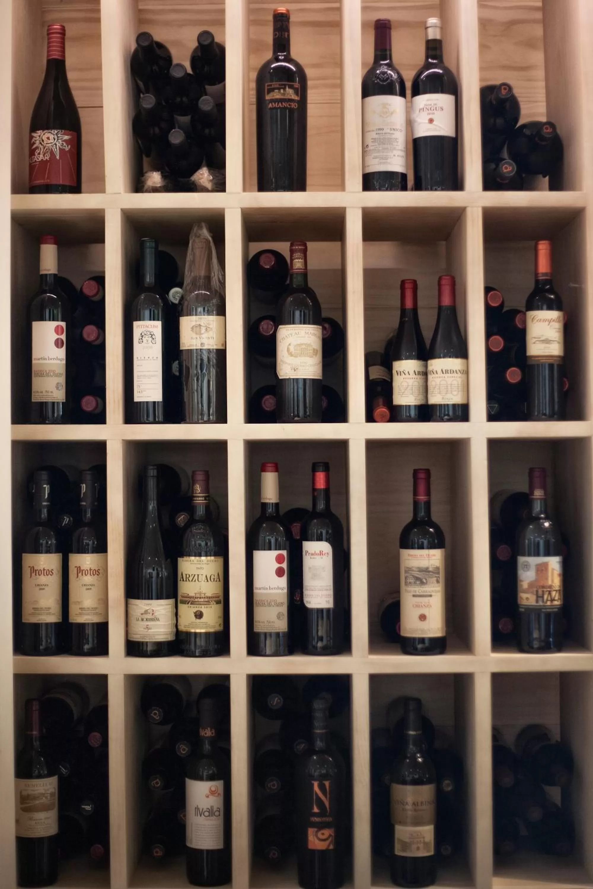 Alcoholic drinks in Hotel Los Lagos Nature