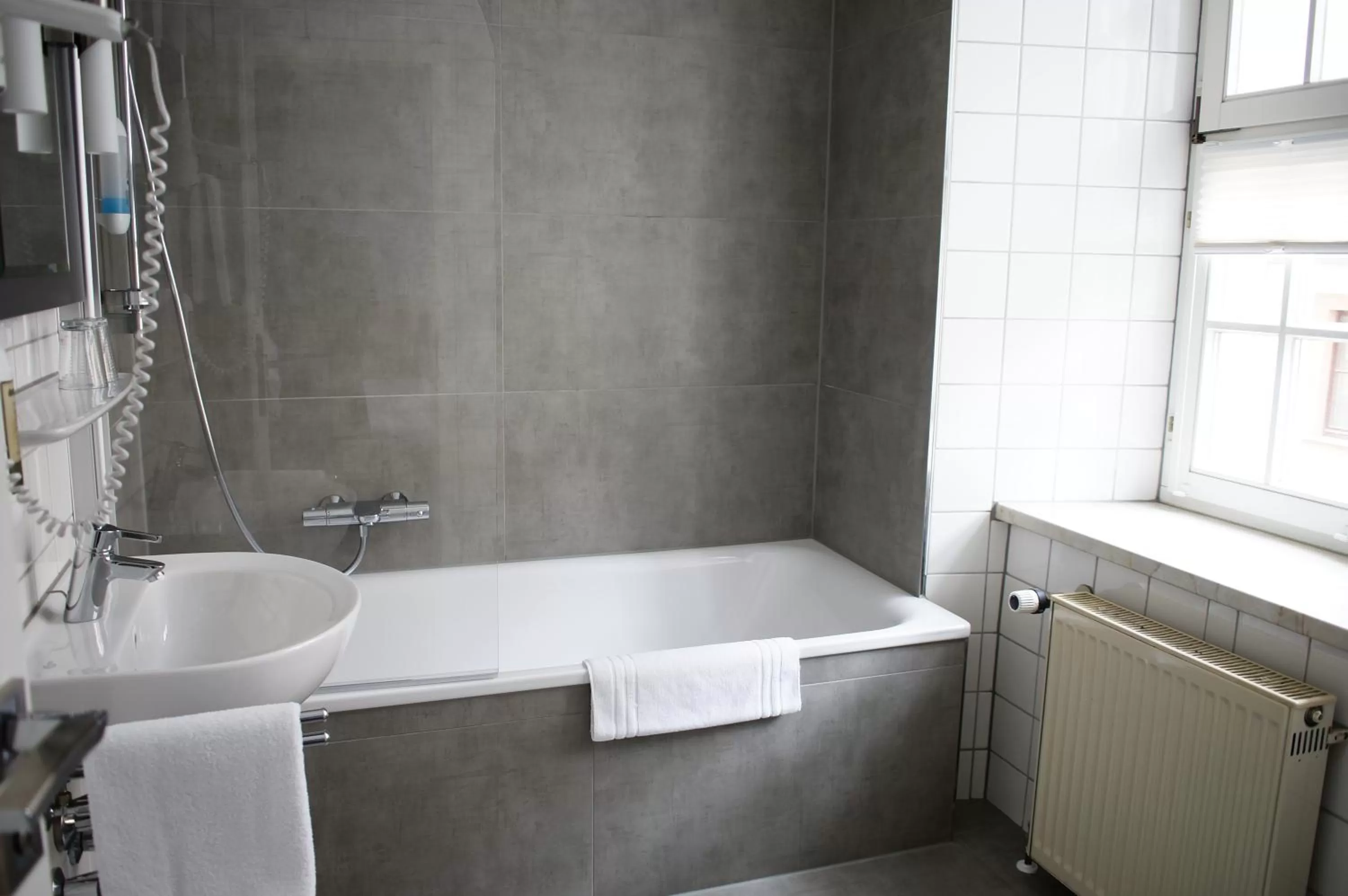 Bathroom in Hotel Am Obermarkt