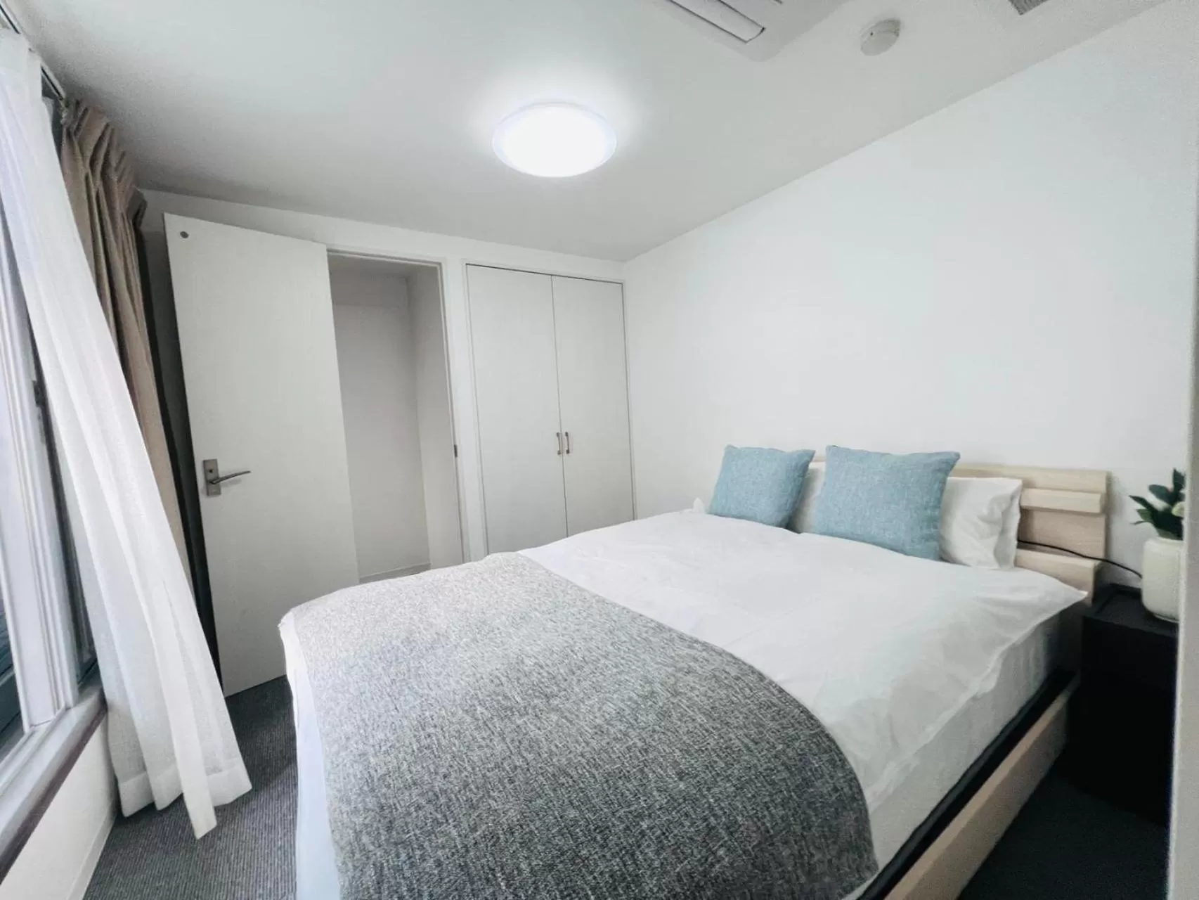 Bedroom, Bed in Esperanza Resort Atami-エスペランサリゾート熱海