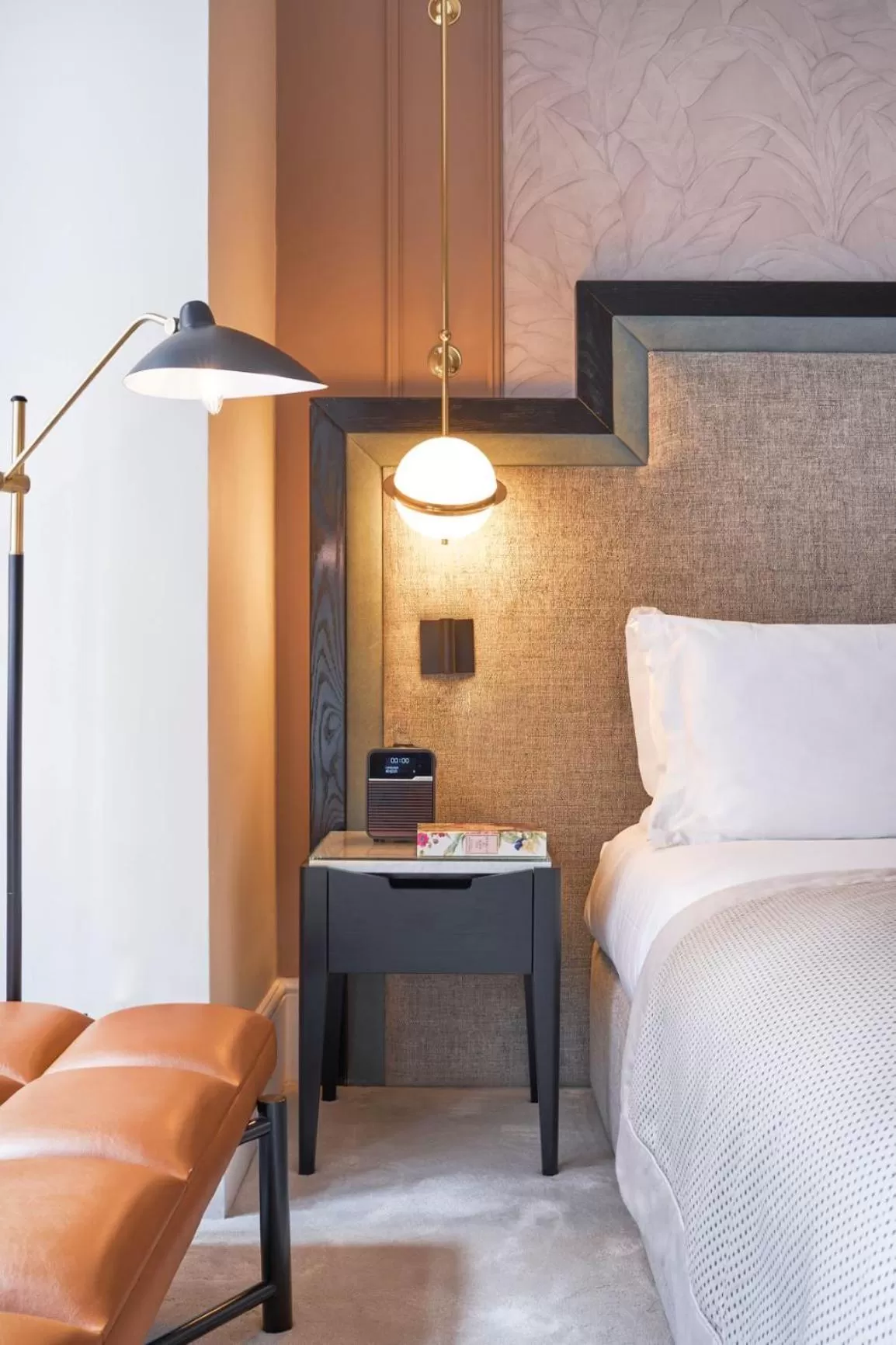 Bedroom, Bed in 11 Cadogan Gardens and The Apartments by Iconic Luxury Hotels