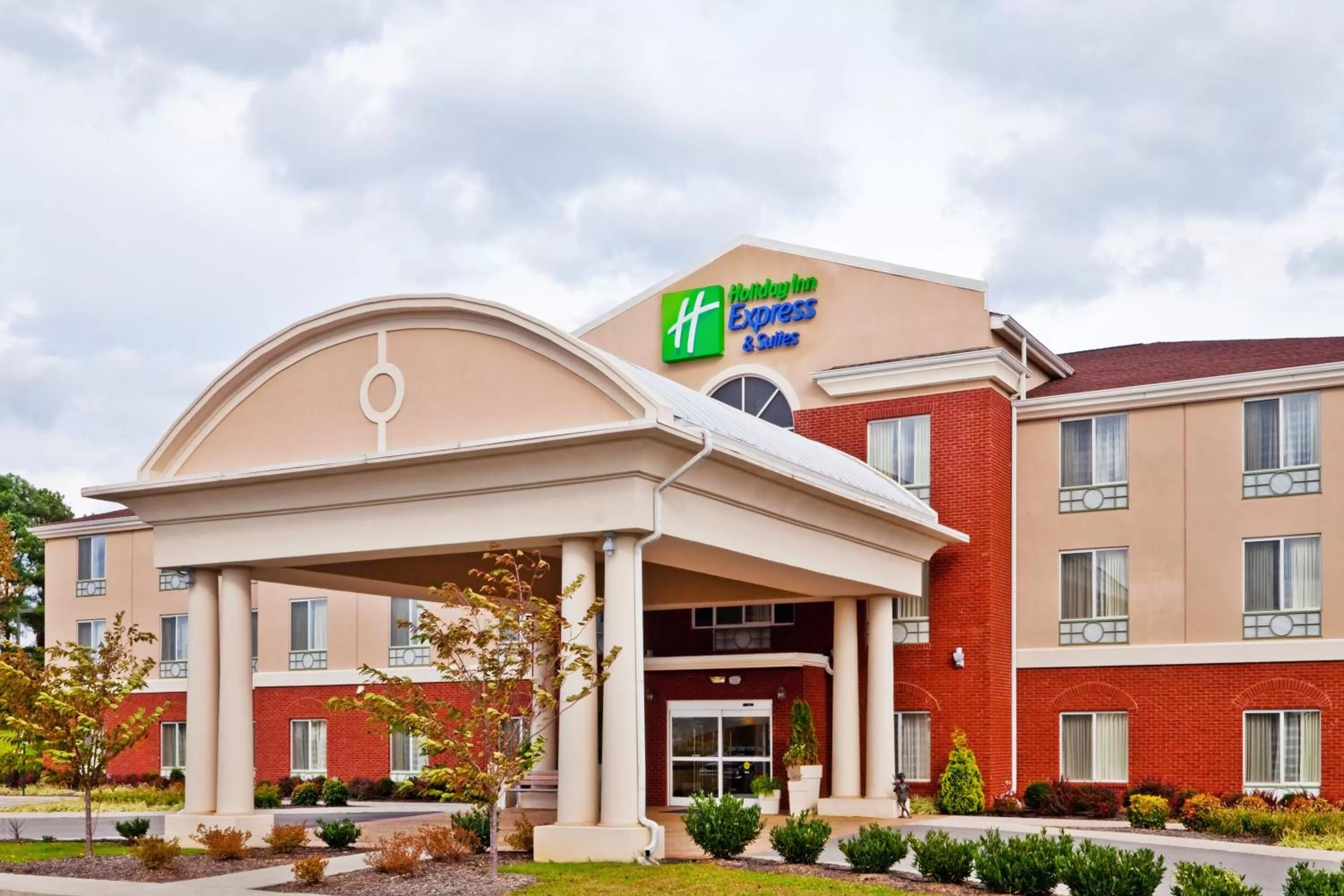 Holiday Inn Express Hotel & Suites Dickson by IHG