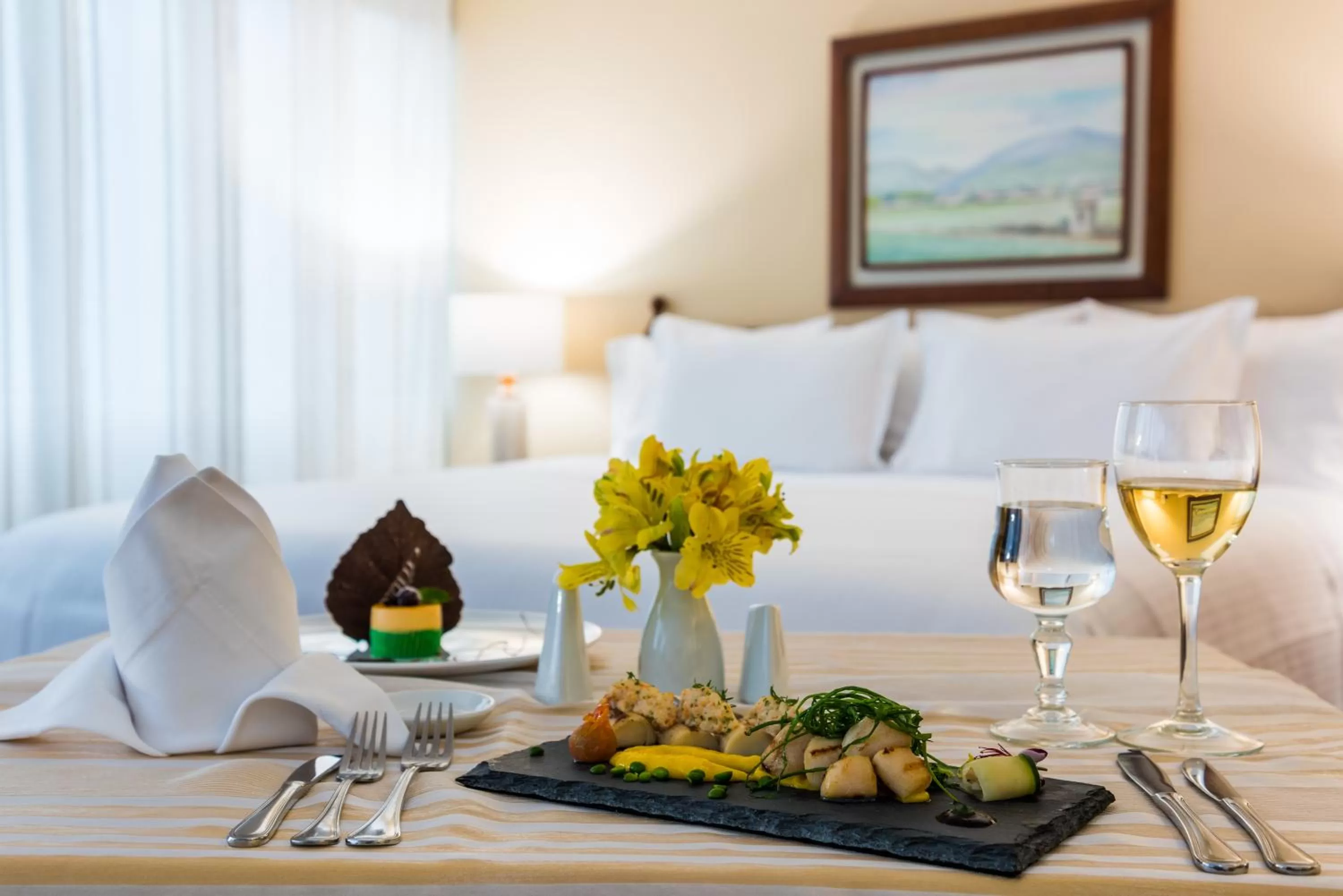 Food and drinks, Restaurant/Places to Eat in Cosmos 100 Hotel & Centro de Convenciones - Hoteles Cosmos