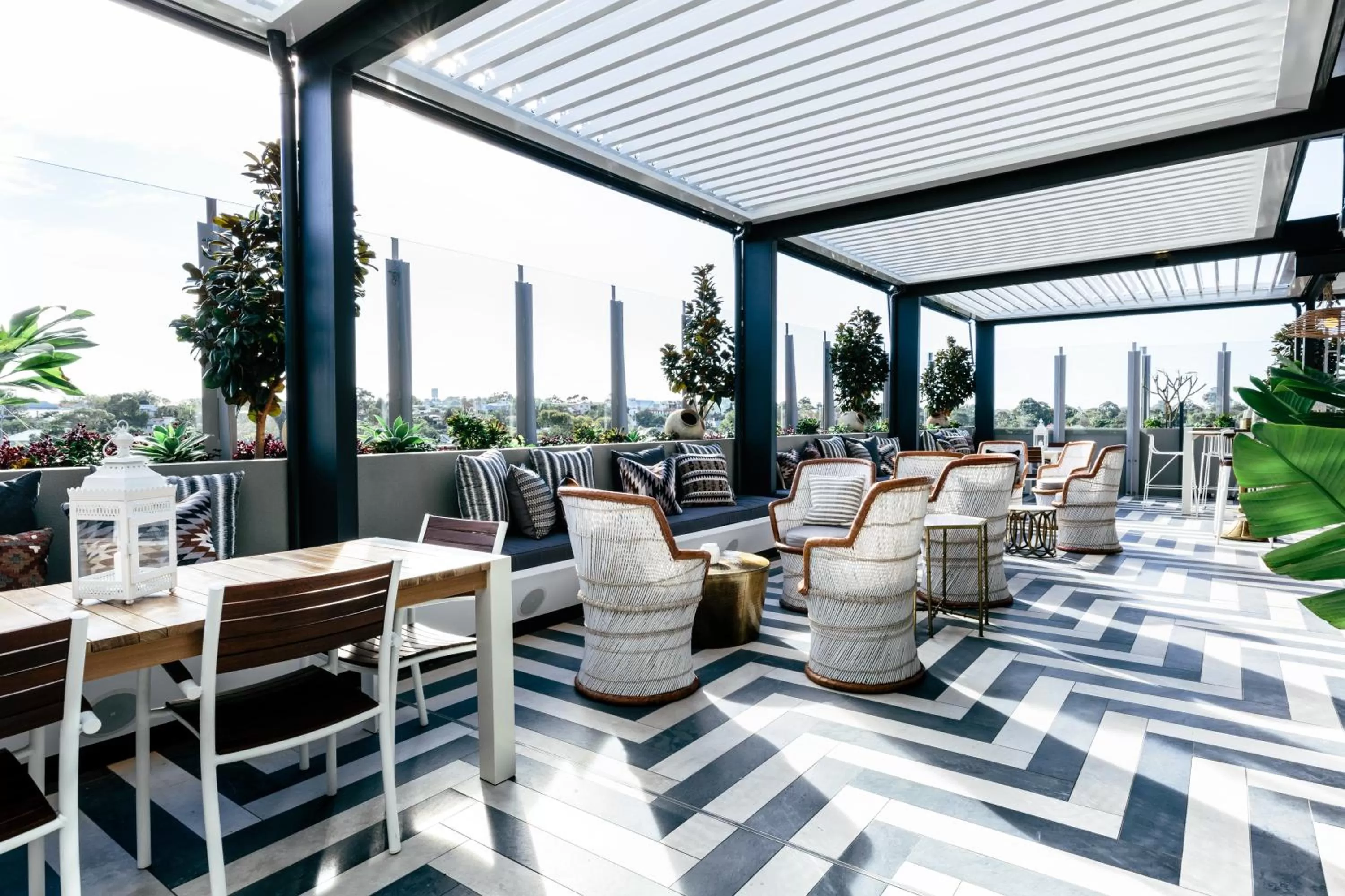 Restaurant/places to eat in Nautica Residences Fremantle