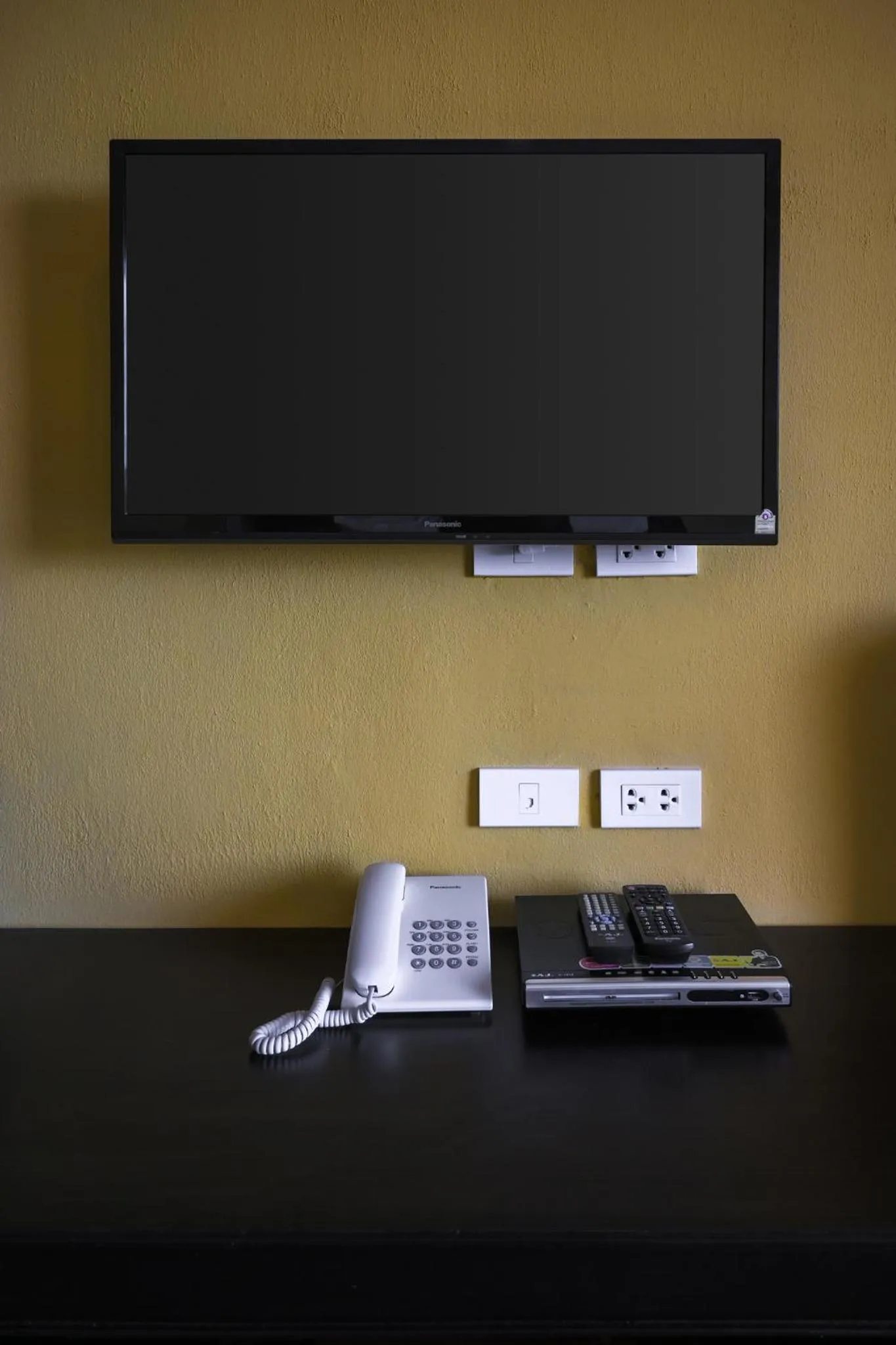 TV/Entertainment Center in Anchanlina Hotel - SHA Plus