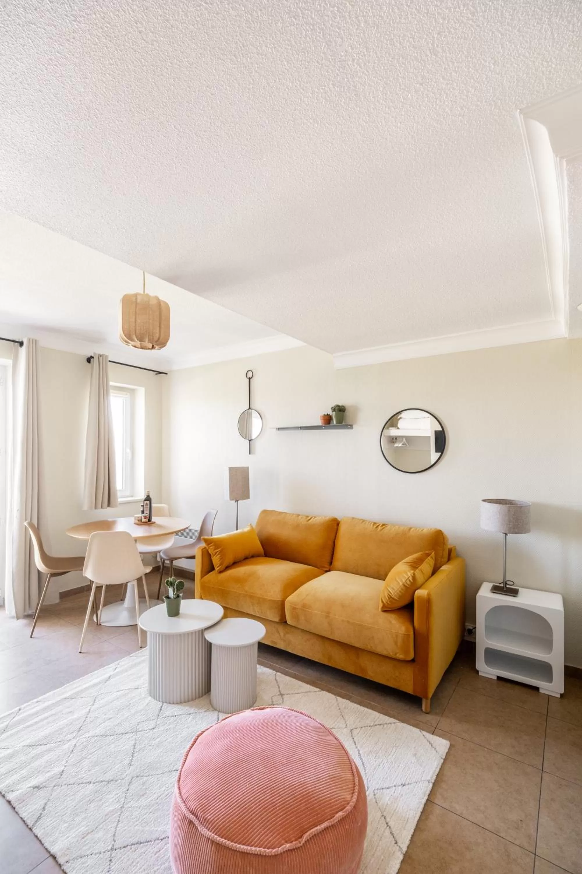 Seating Area in Résidence Chateau d'Acotz - Avec piscine à 600m des plages à Saint-Jean-de-Luz