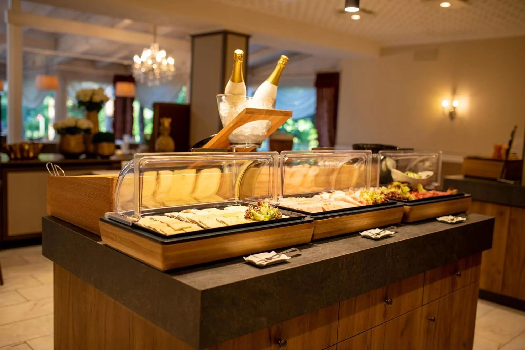 Buffet breakfast in Parkhotel