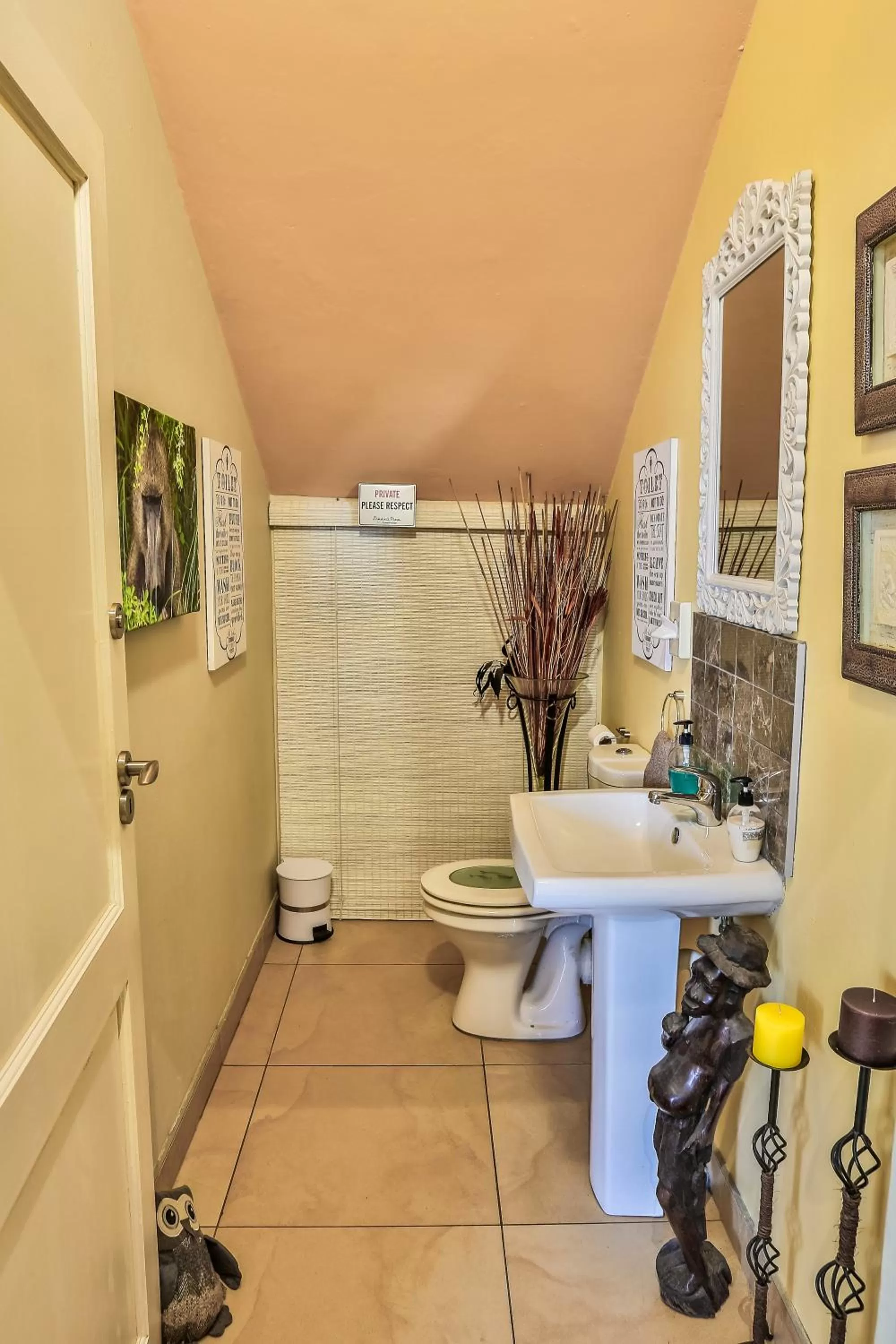 Toilet in Zimbali View Eco Guesthouse