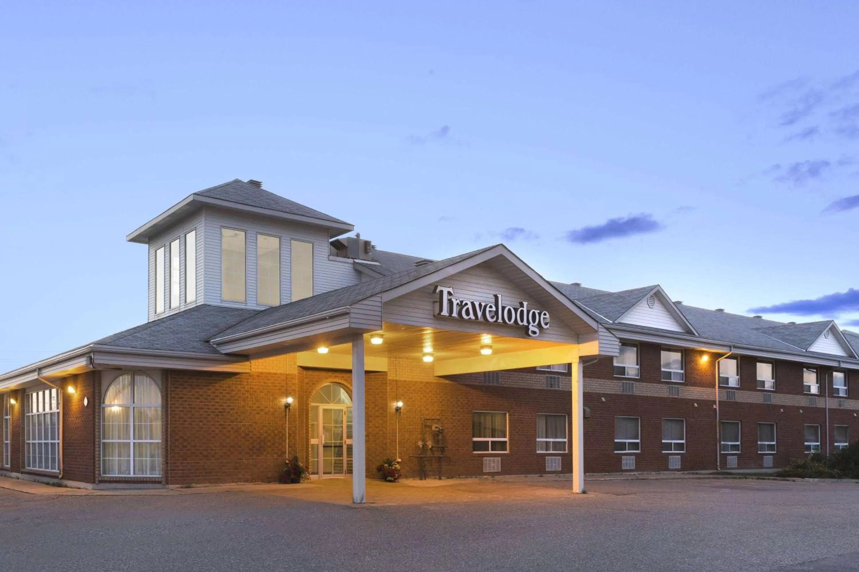 Property building in Travelodge by Wyndham Timmins