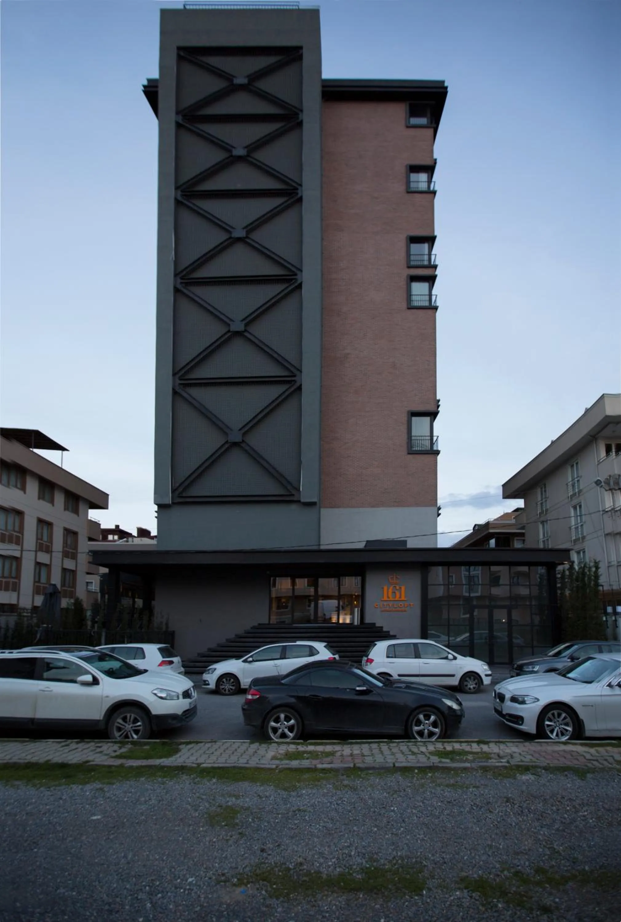 Property building in Cityloft 161