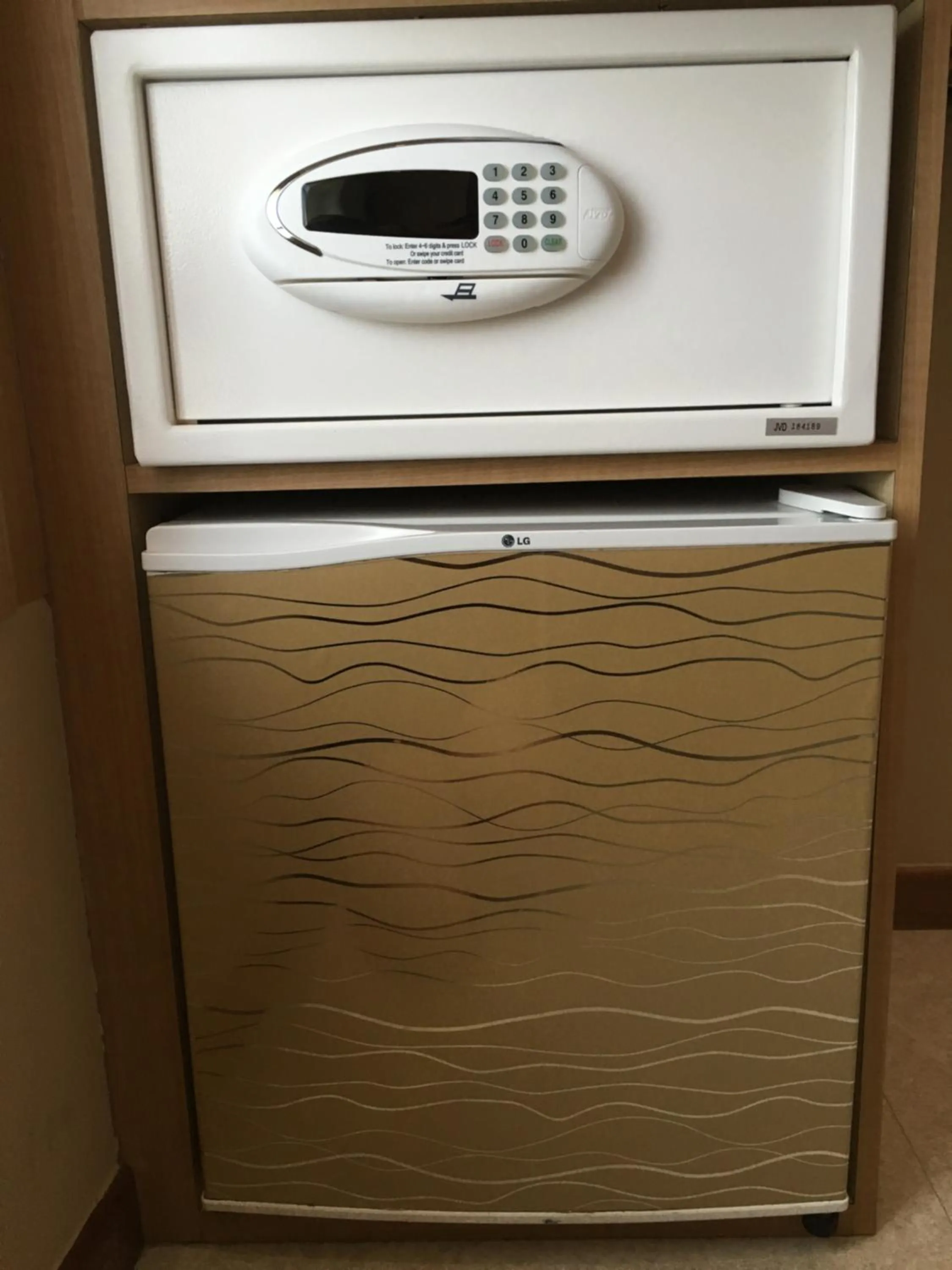 Decorative detail, Kitchen/Kitchenette in Robertson Quay Hotel