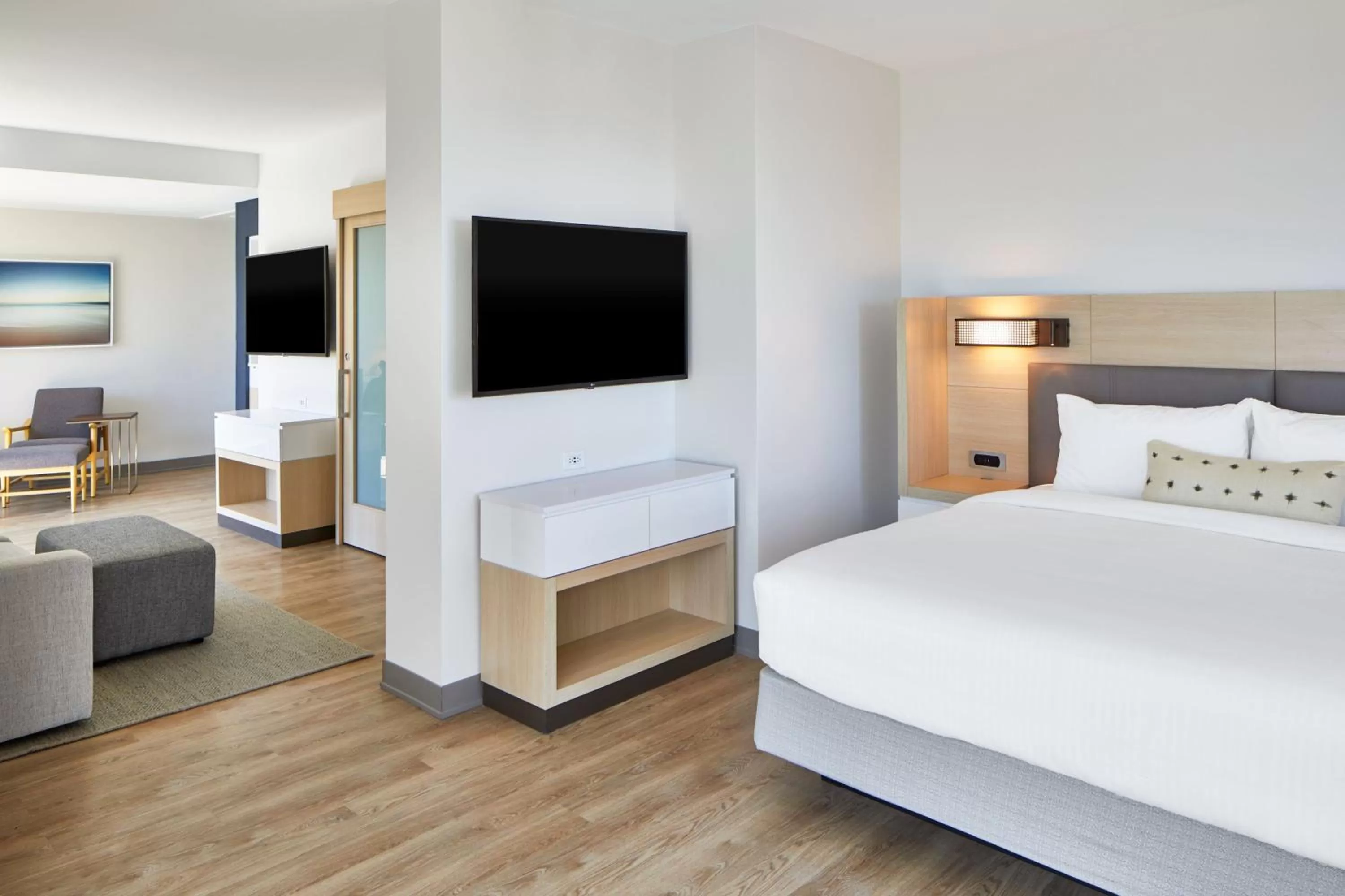 Photo of the whole room, Bed in SpringHill Suites by Marriott Jacksonville Beach Oceanfront