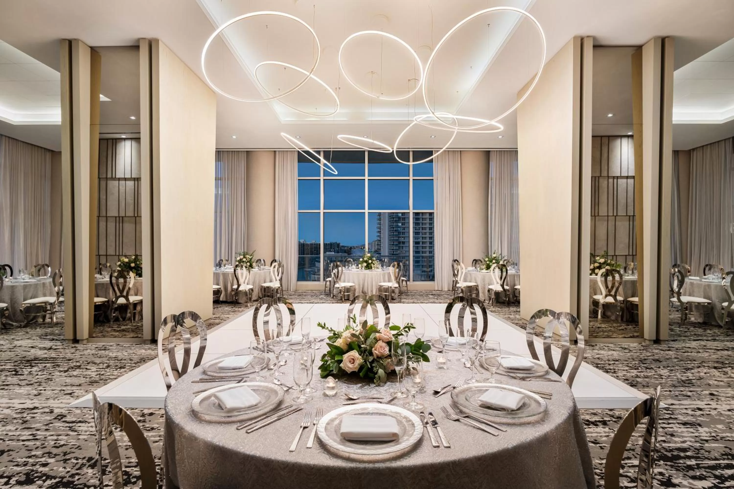 Banquet/Function facilities, Restaurant/Places to Eat in Hyde Beach House