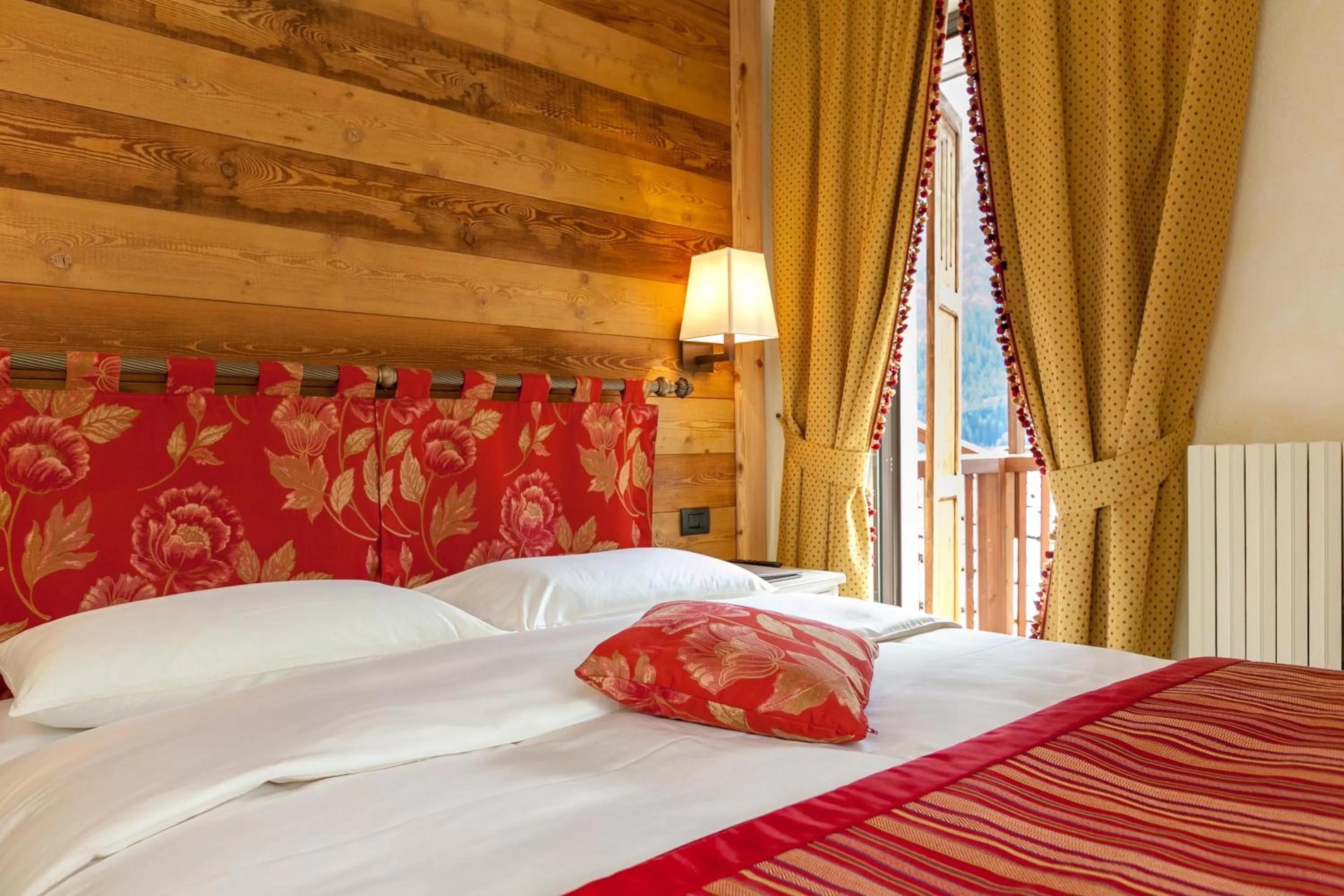 Bedroom in Hotel Lo Scoiattolo