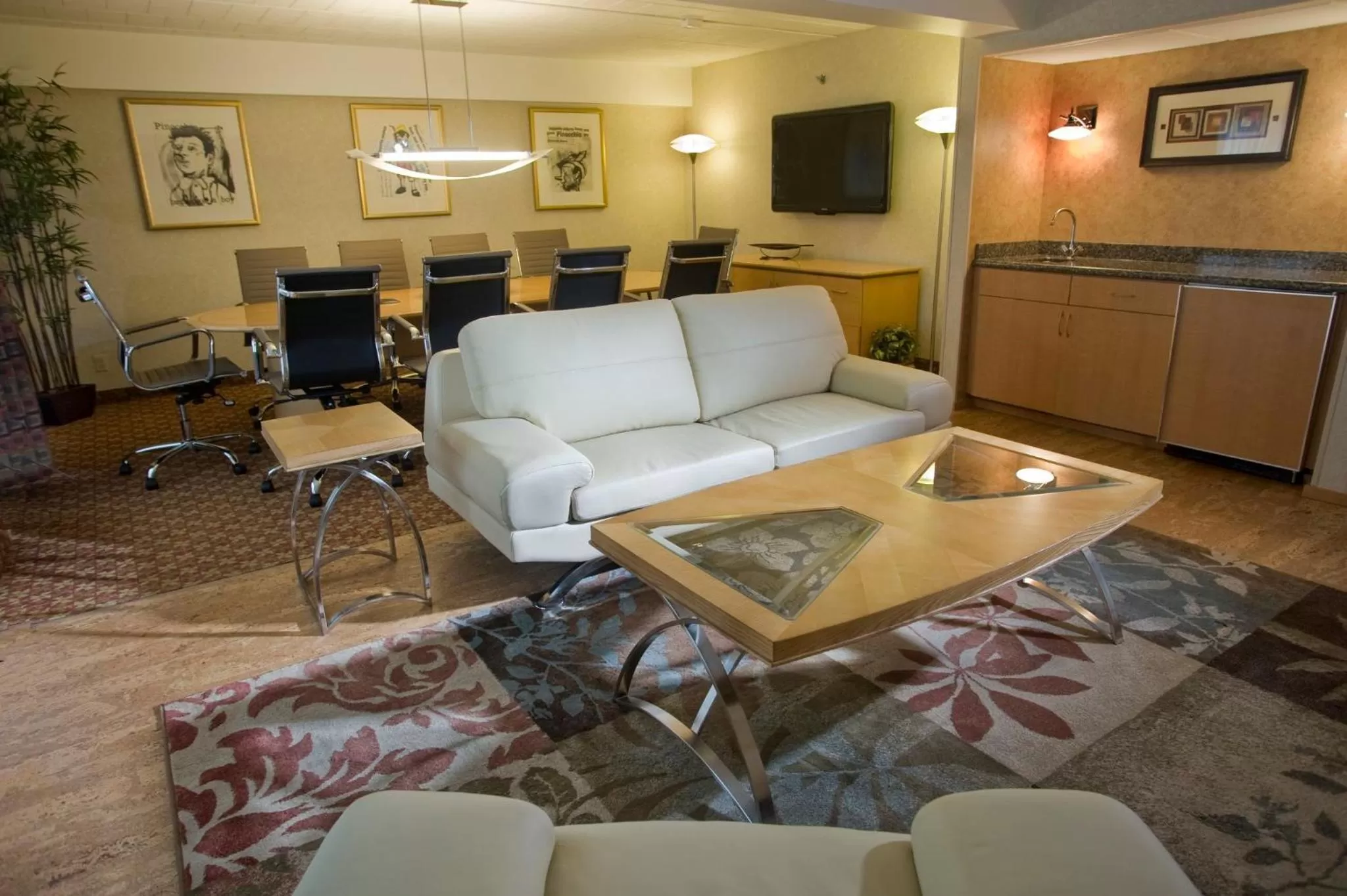 Meeting/conference room in Holiday Inn Johnstown-Downtown by IHG