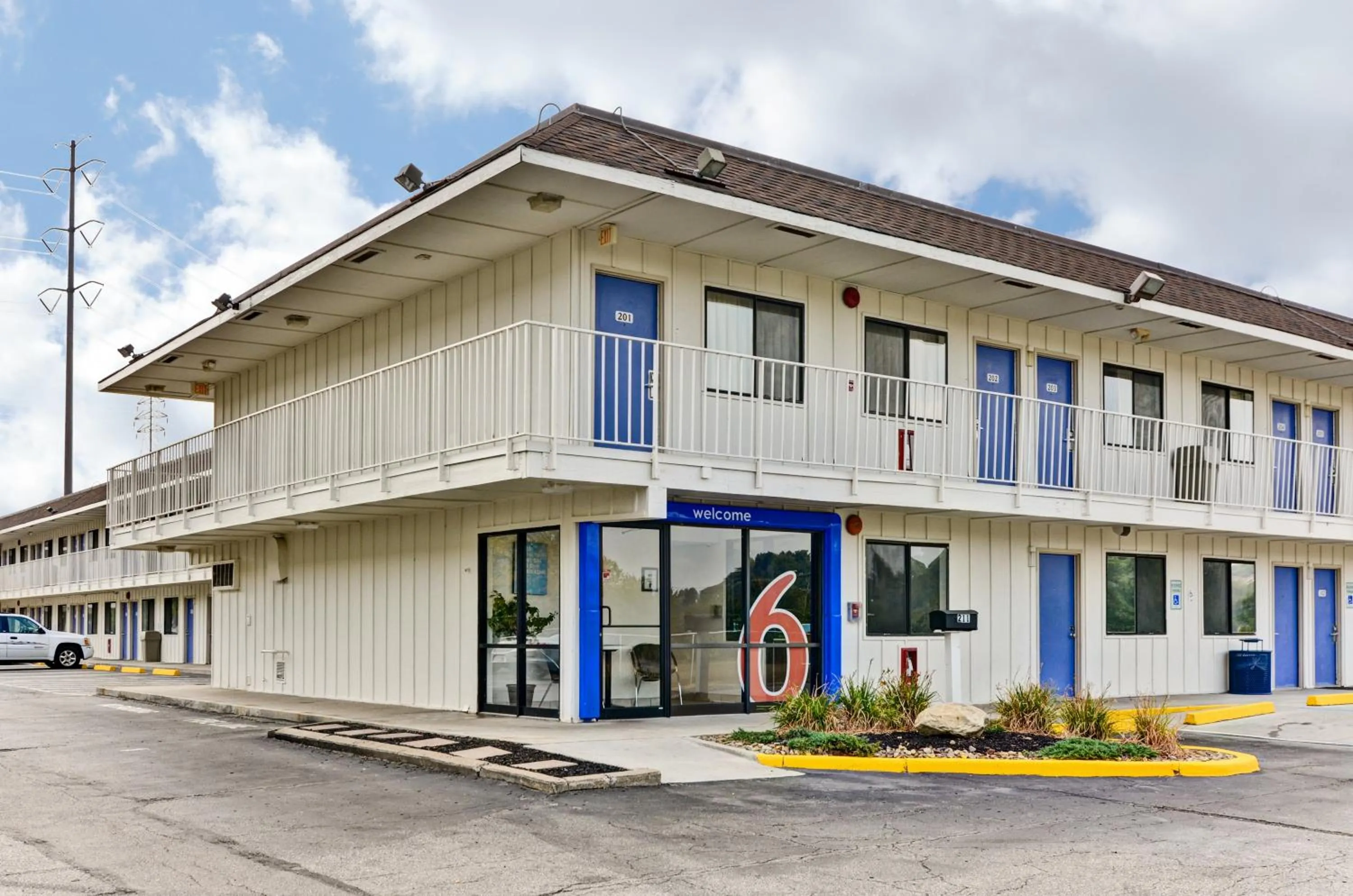 Mountain view in Motel 6-Pittsburgh, PA - Crafton