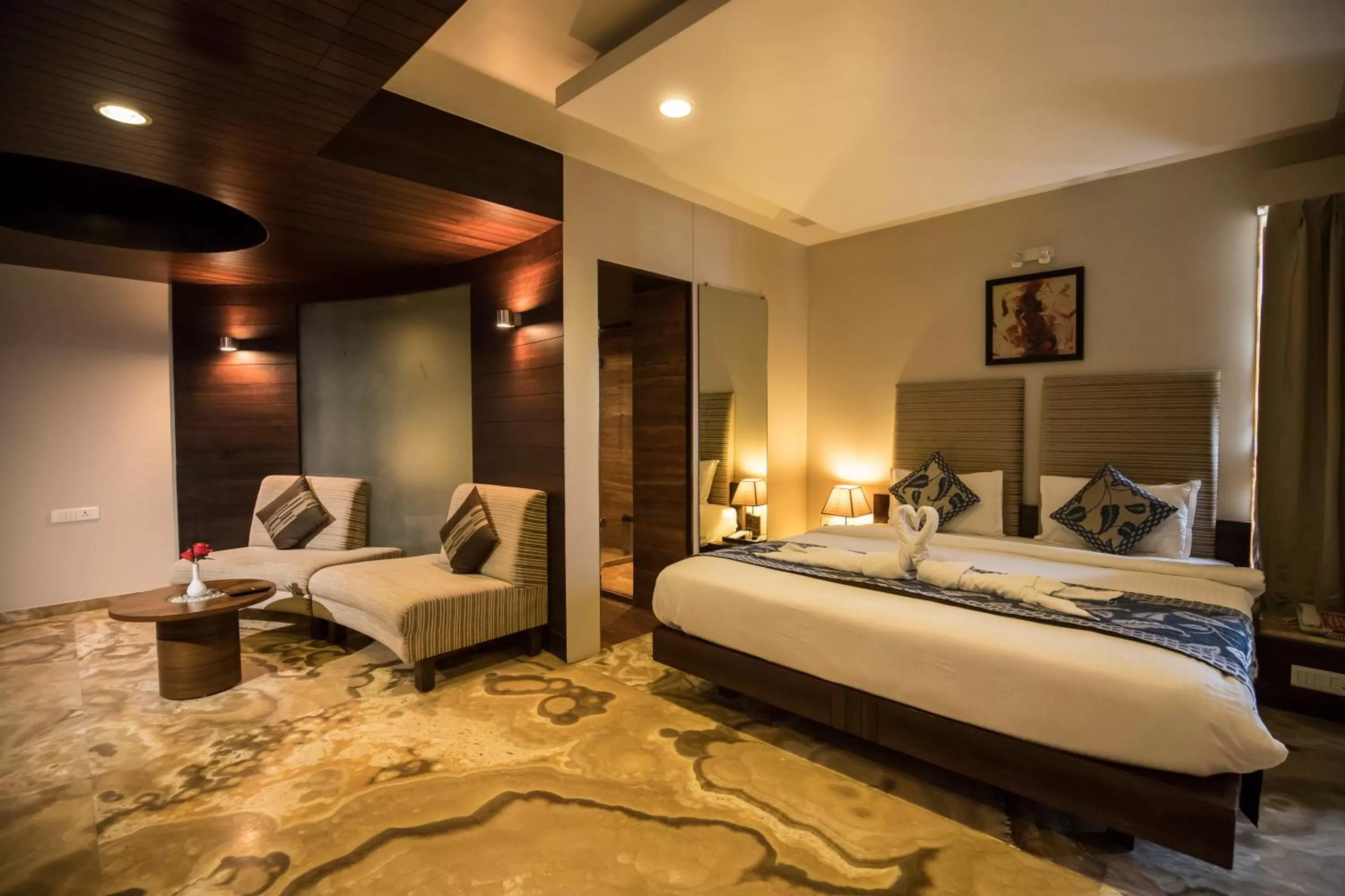 Photo of the whole room, Bed in Bizz The Hotel